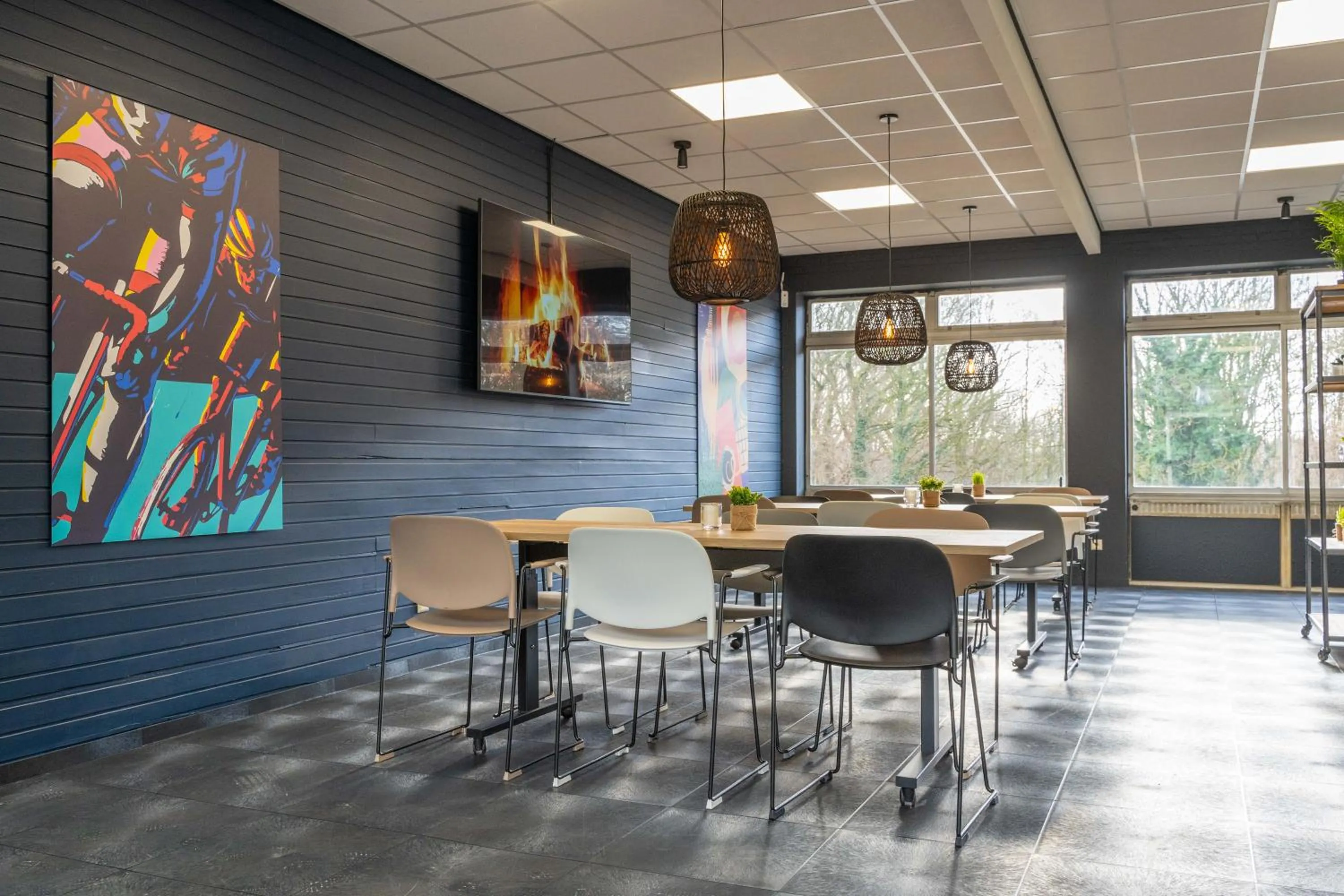 Restaurant/places to eat in SEPHS Hotel Sittard