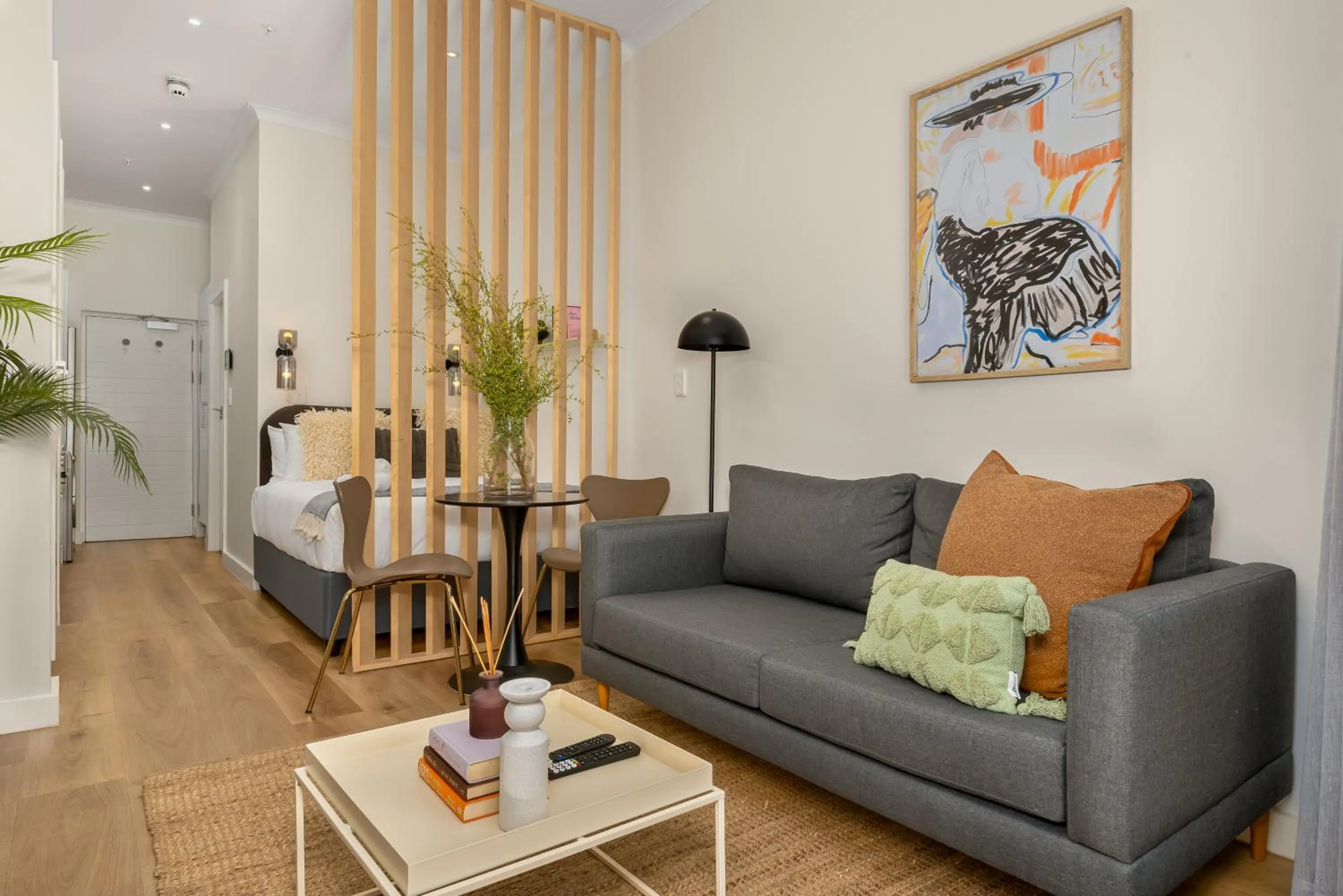 Living room in Newlands Peak Aparthotel by Totalstay