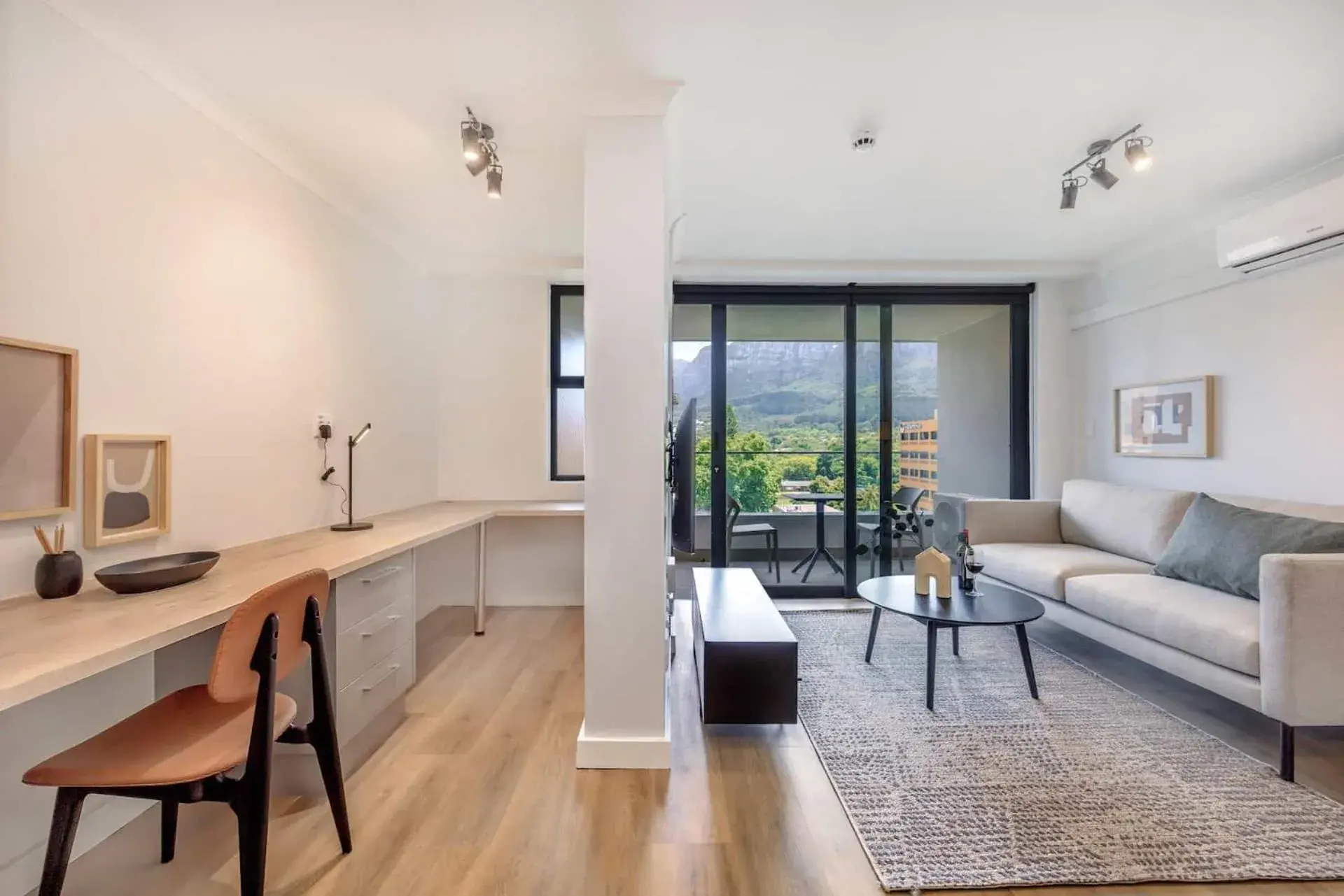 Living room in Newlands Peak Aparthotel by Totalstay Living room in Newlands Peak Aparthotel by Totalstay