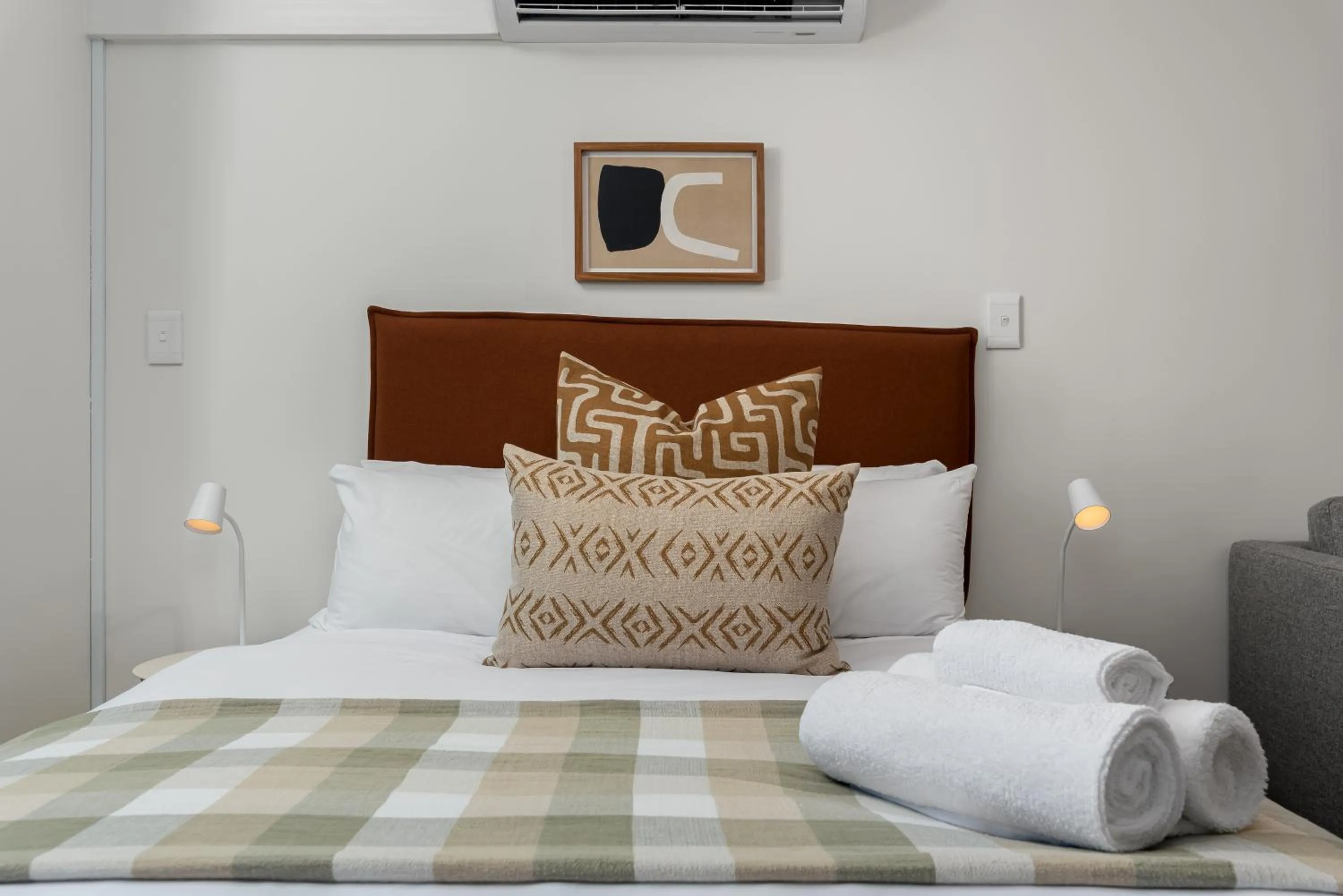 Bed in Newlands Peak Aparthotel by Totalstay