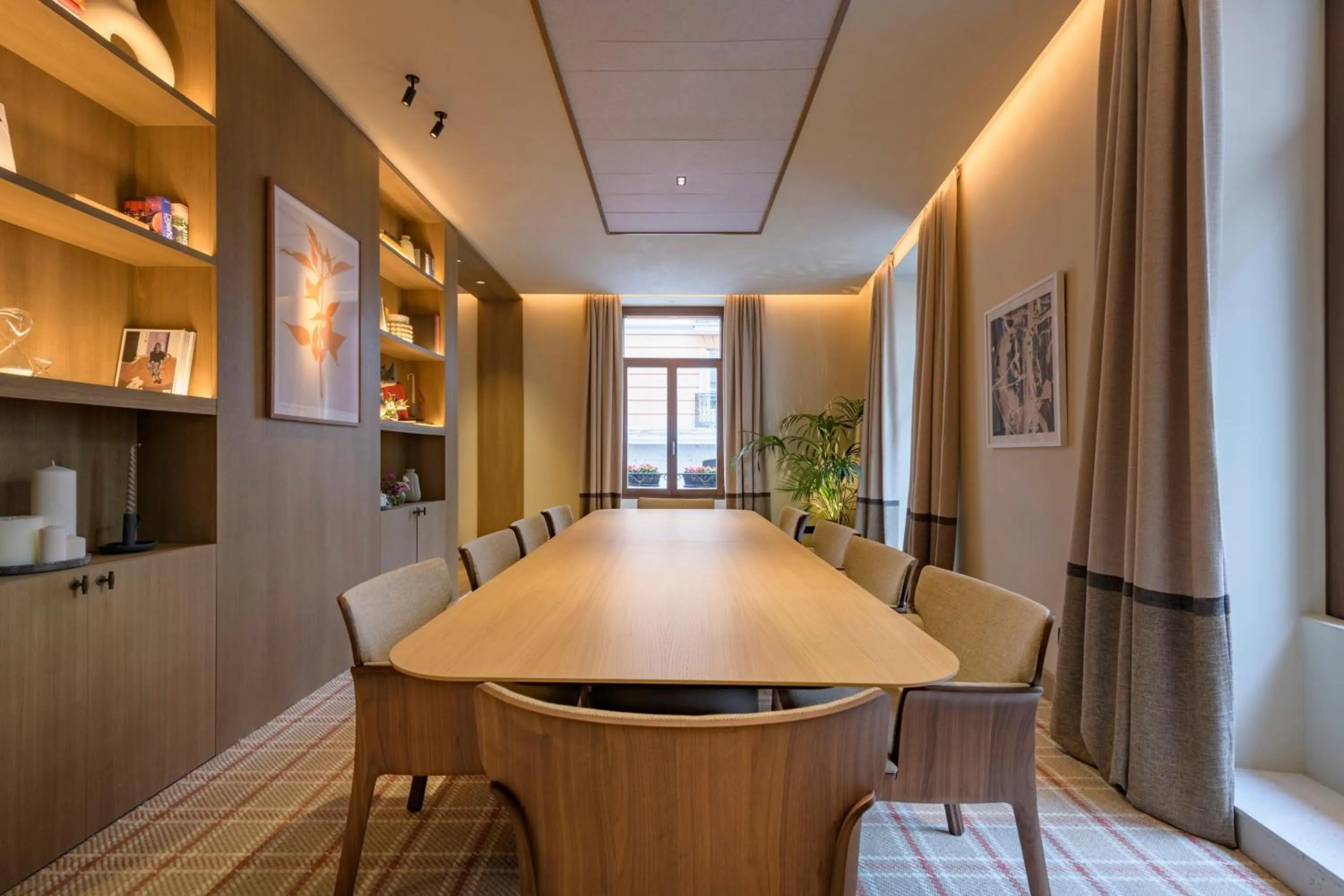 Meeting/conference room in AC Hotel Recoletos by Marriott