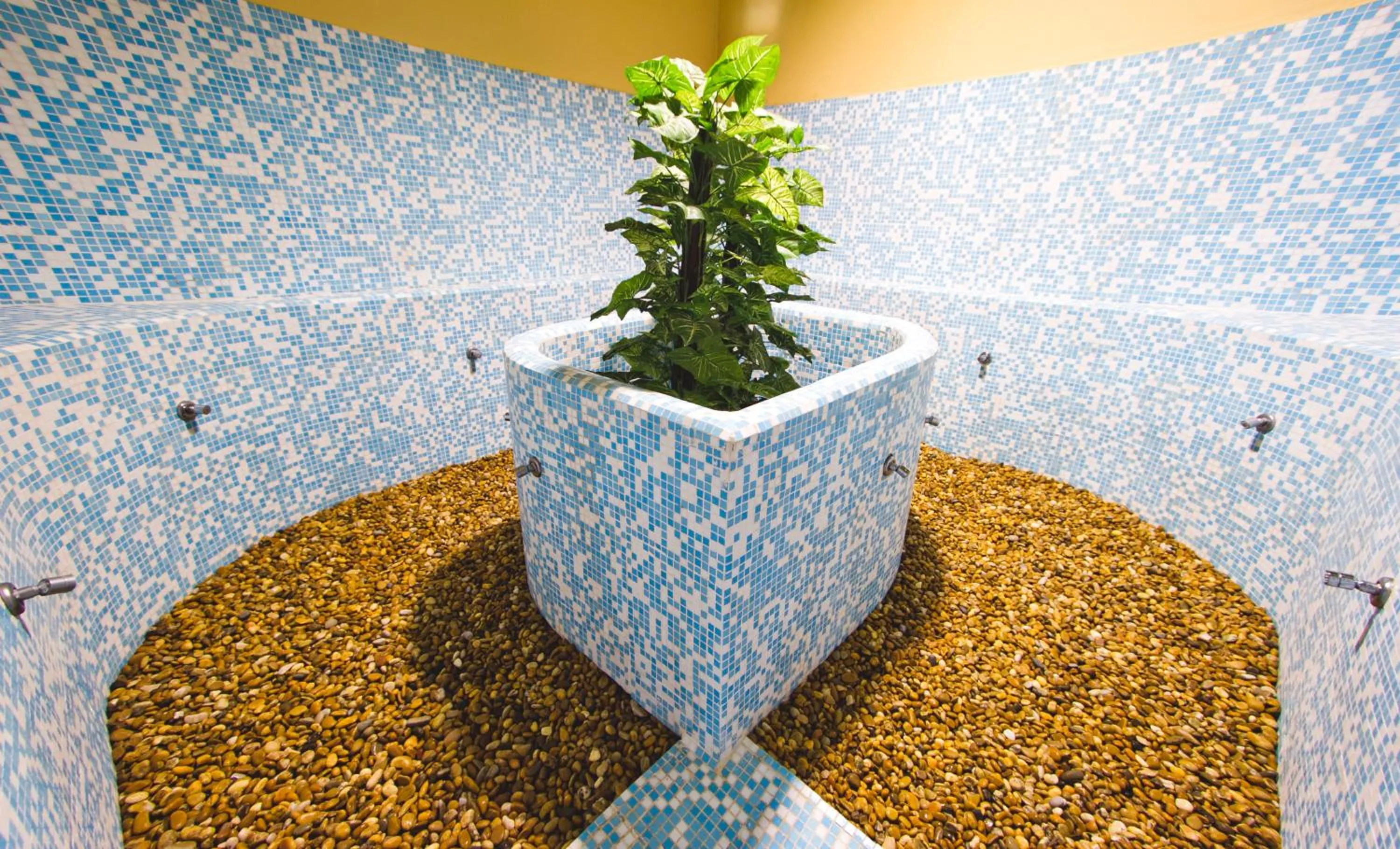 Spa and wellness centre/facilities in RF La Quinta Park Suites