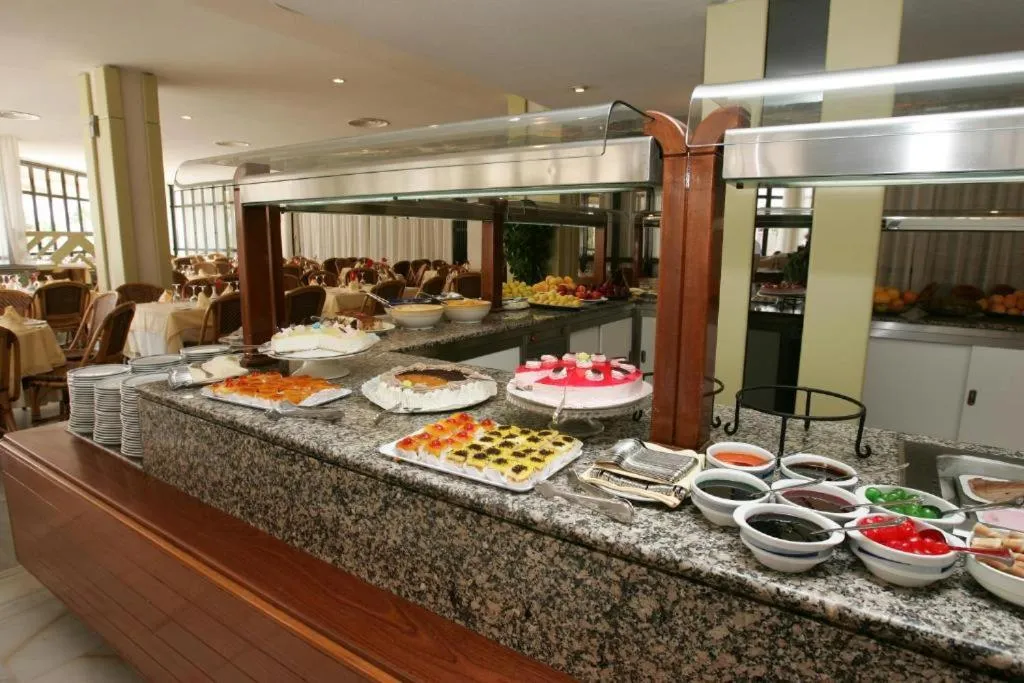 Restaurant/places to eat in AR Almerimar