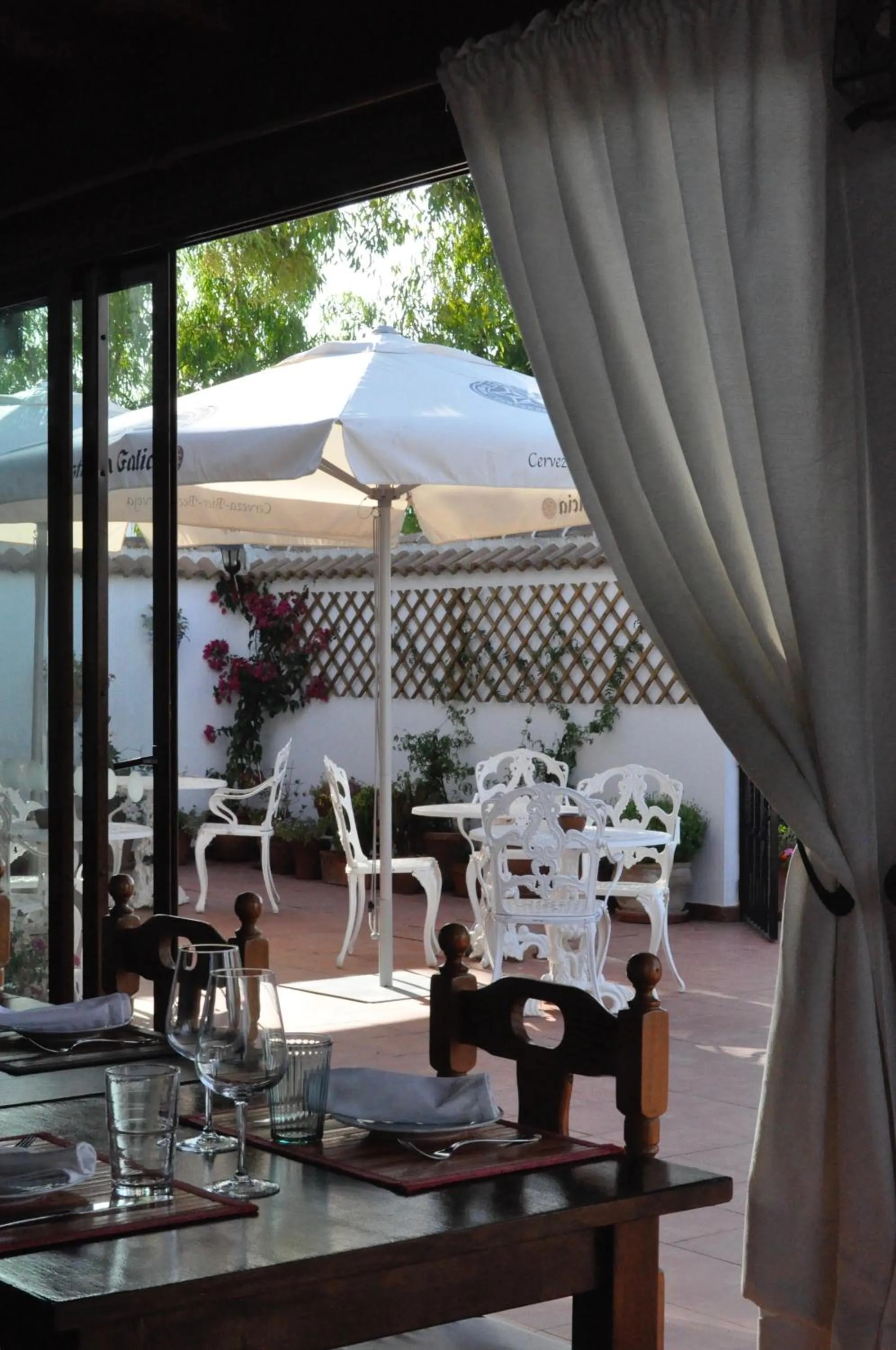 Restaurant/places to eat in Hotel Rural La Paloma