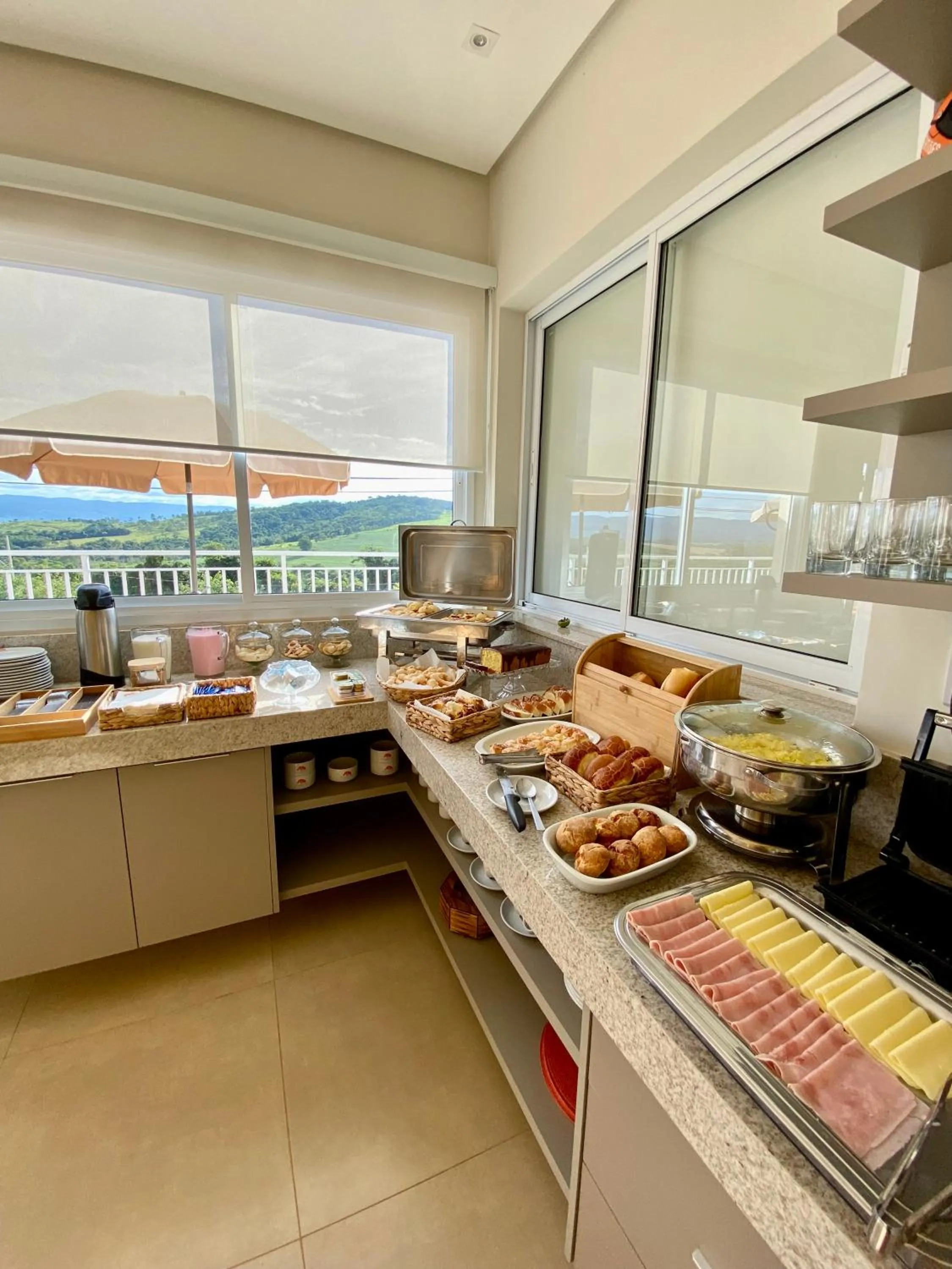 Breakfast in Pousada Vila Craton Canastra