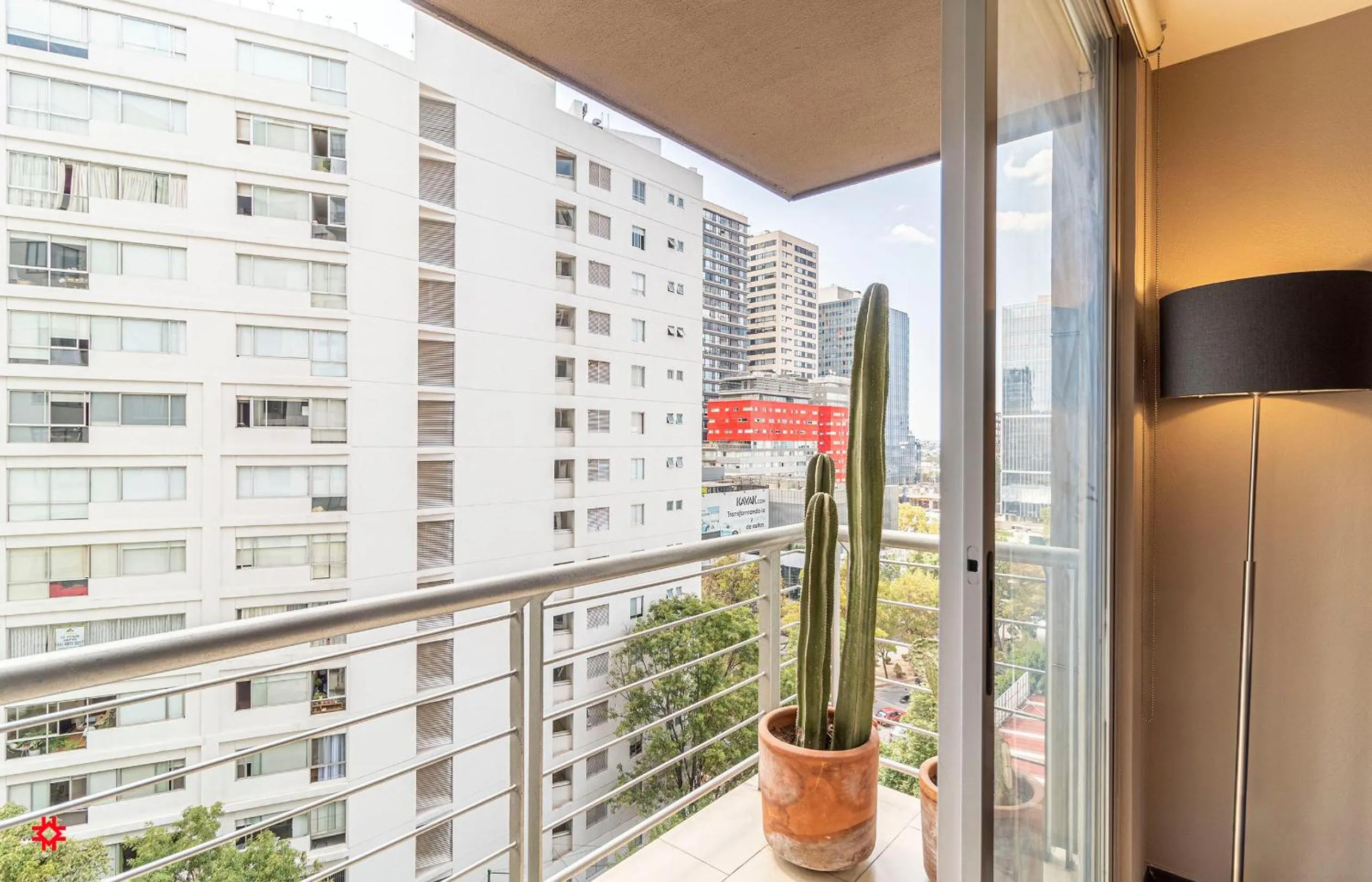 Property building in Casa Vive Grand by Kukun