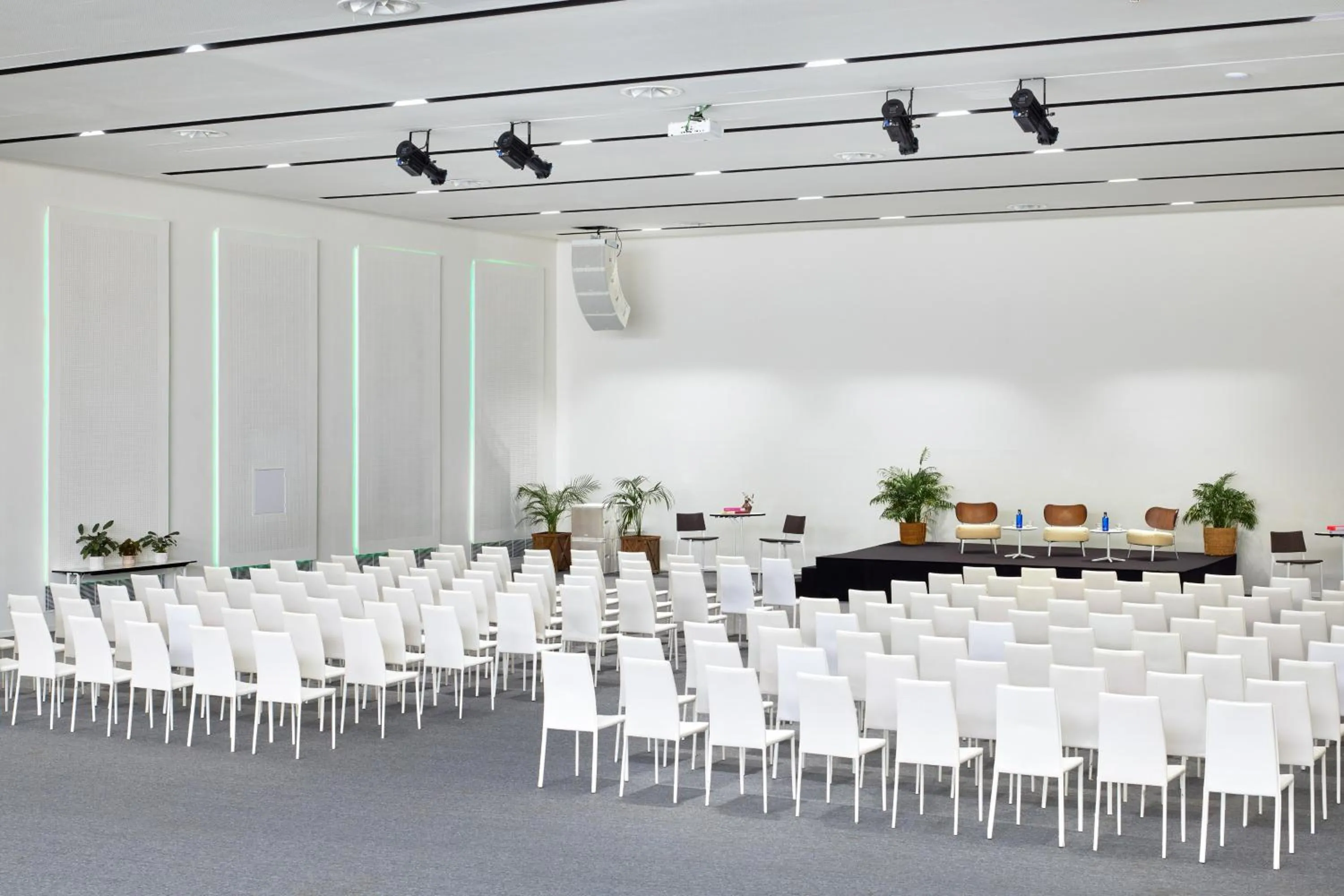 Meeting/conference room in Meliá Calviá Beach