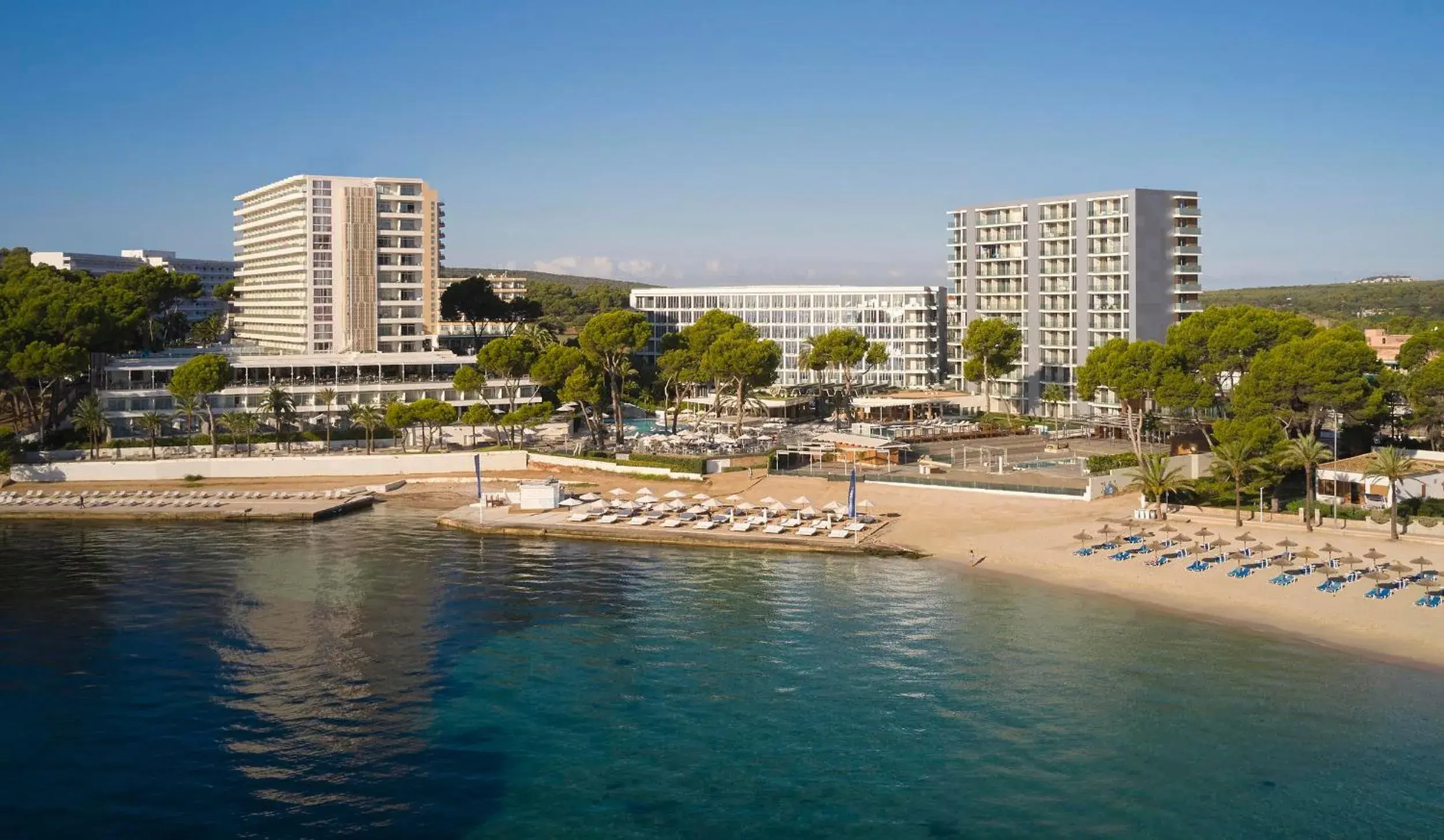 Bird's eye view in Meliá Calviá Beach Bird's eye view in Meliá Calviá Beach