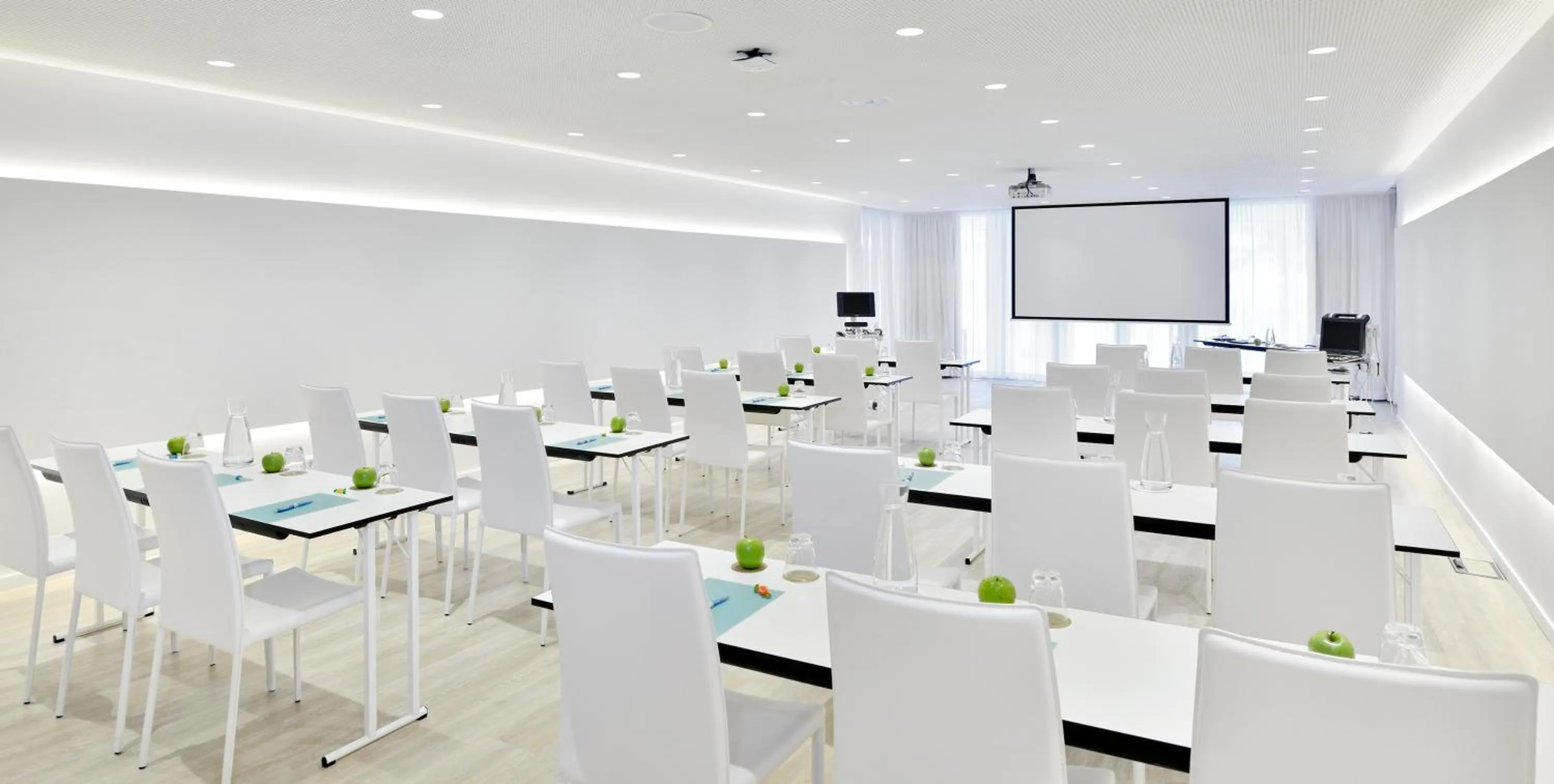 Meeting/conference room in Meliá Calviá Beach