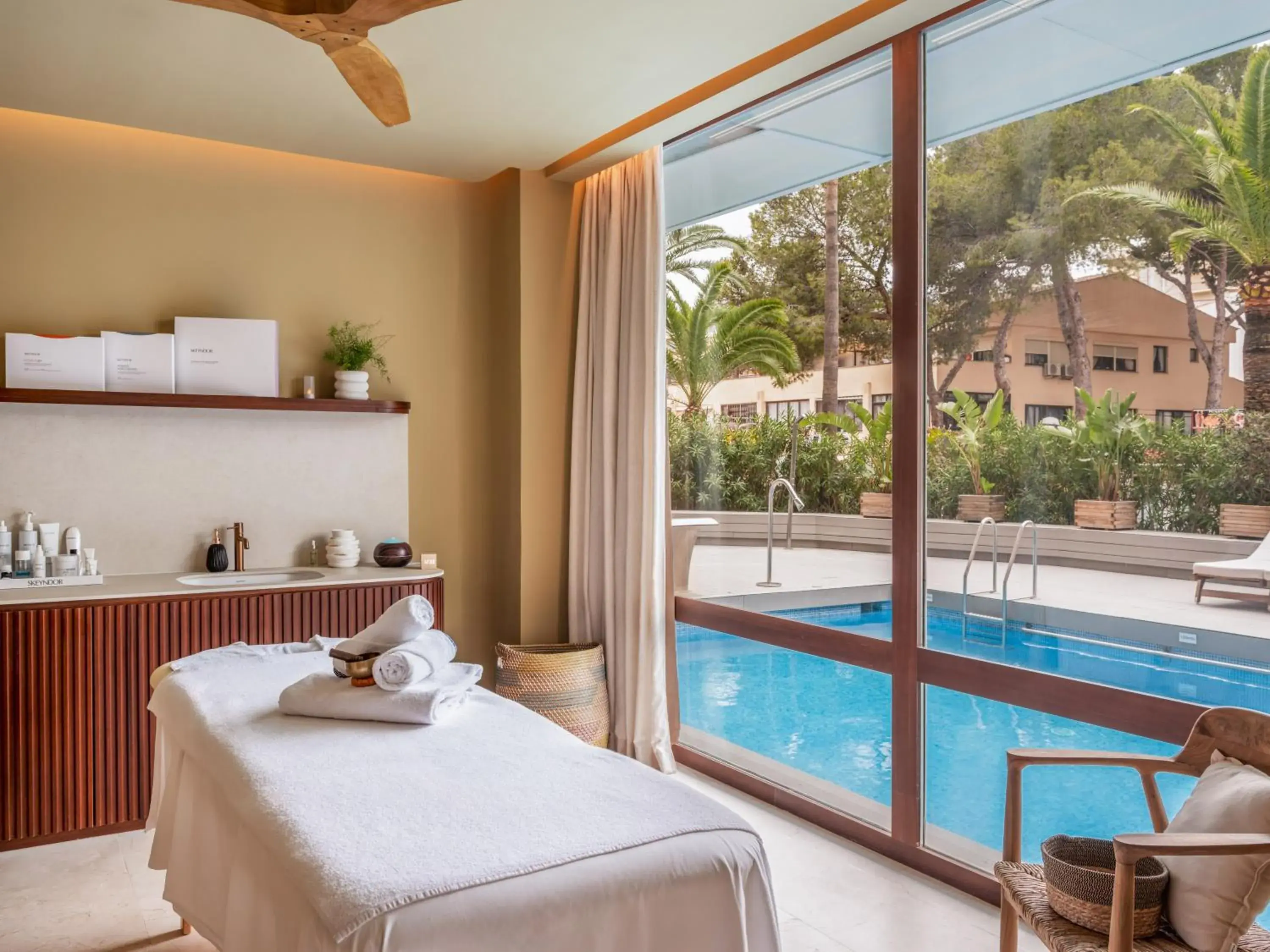 Spa and wellness centre/facilities, Bed in Zel Mallorca Spa and wellness centre/facilities, Bed in Zel Mallorca
