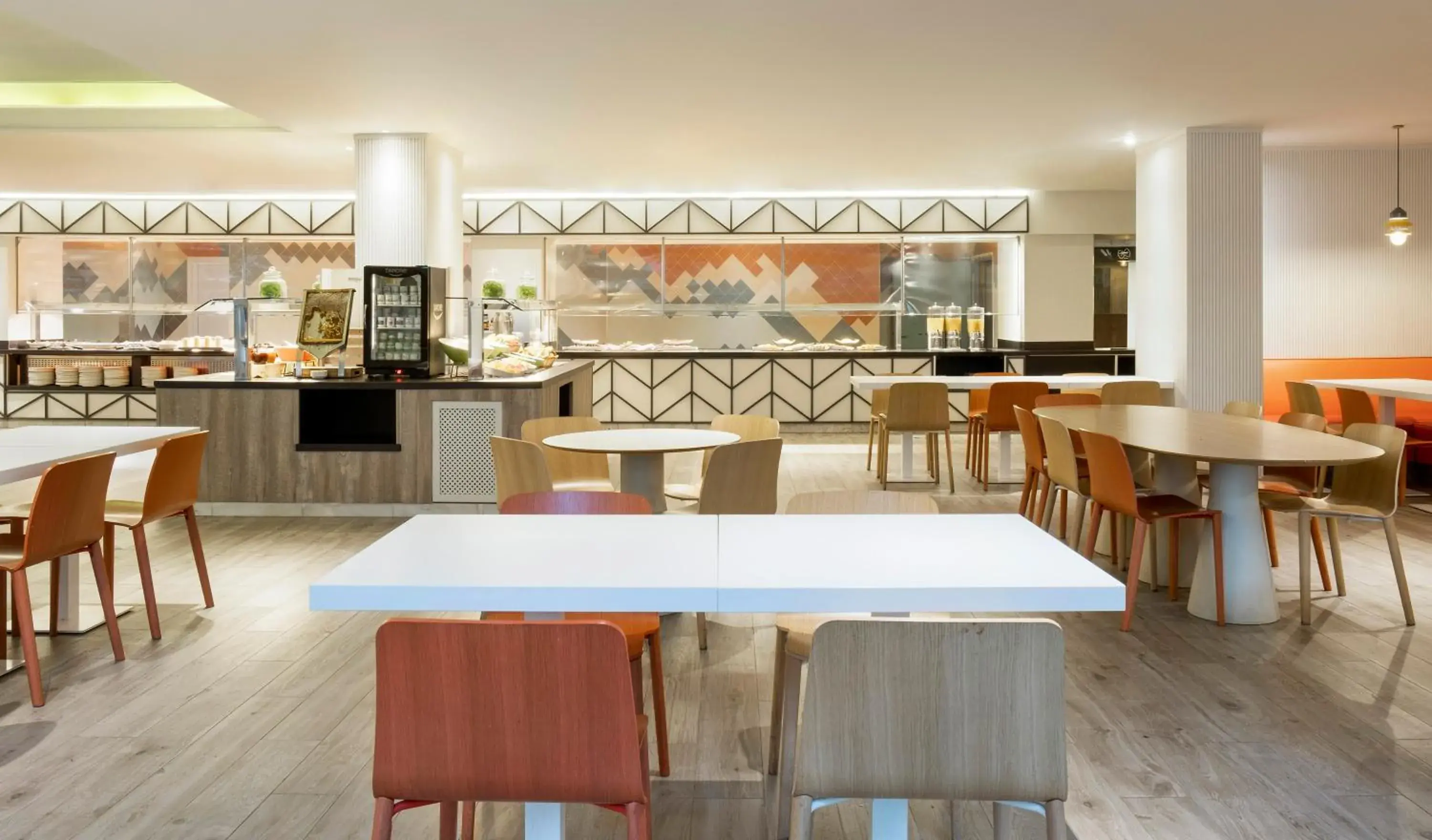 Restaurant/places to eat in Sol Katmandu Park & Resort Restaurant/places to eat in Sol Katmandu Park & Resort