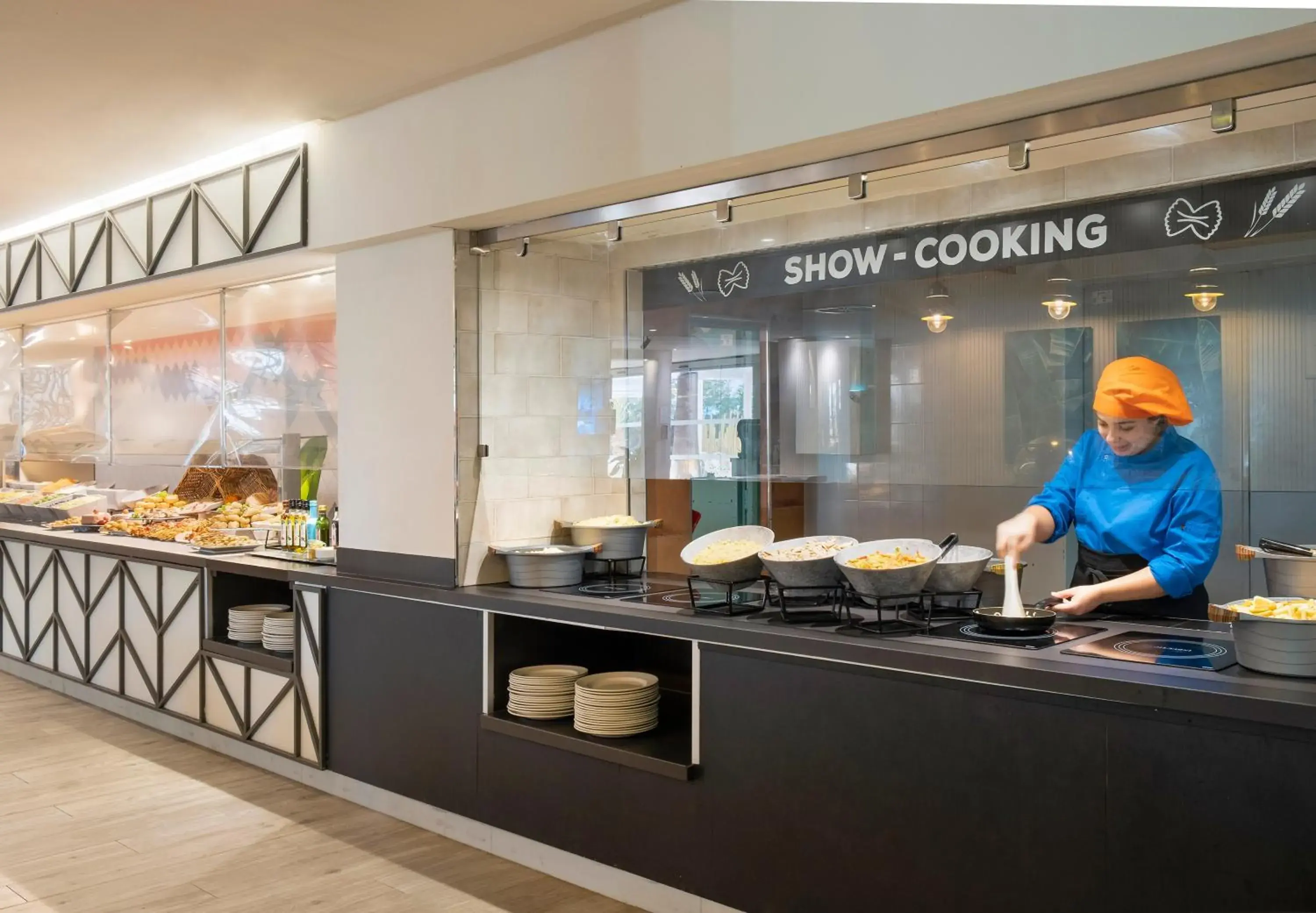 Restaurant/places to eat in Sol Katmandu Park & Resort Restaurant/places to eat in Sol Katmandu Park & Resort