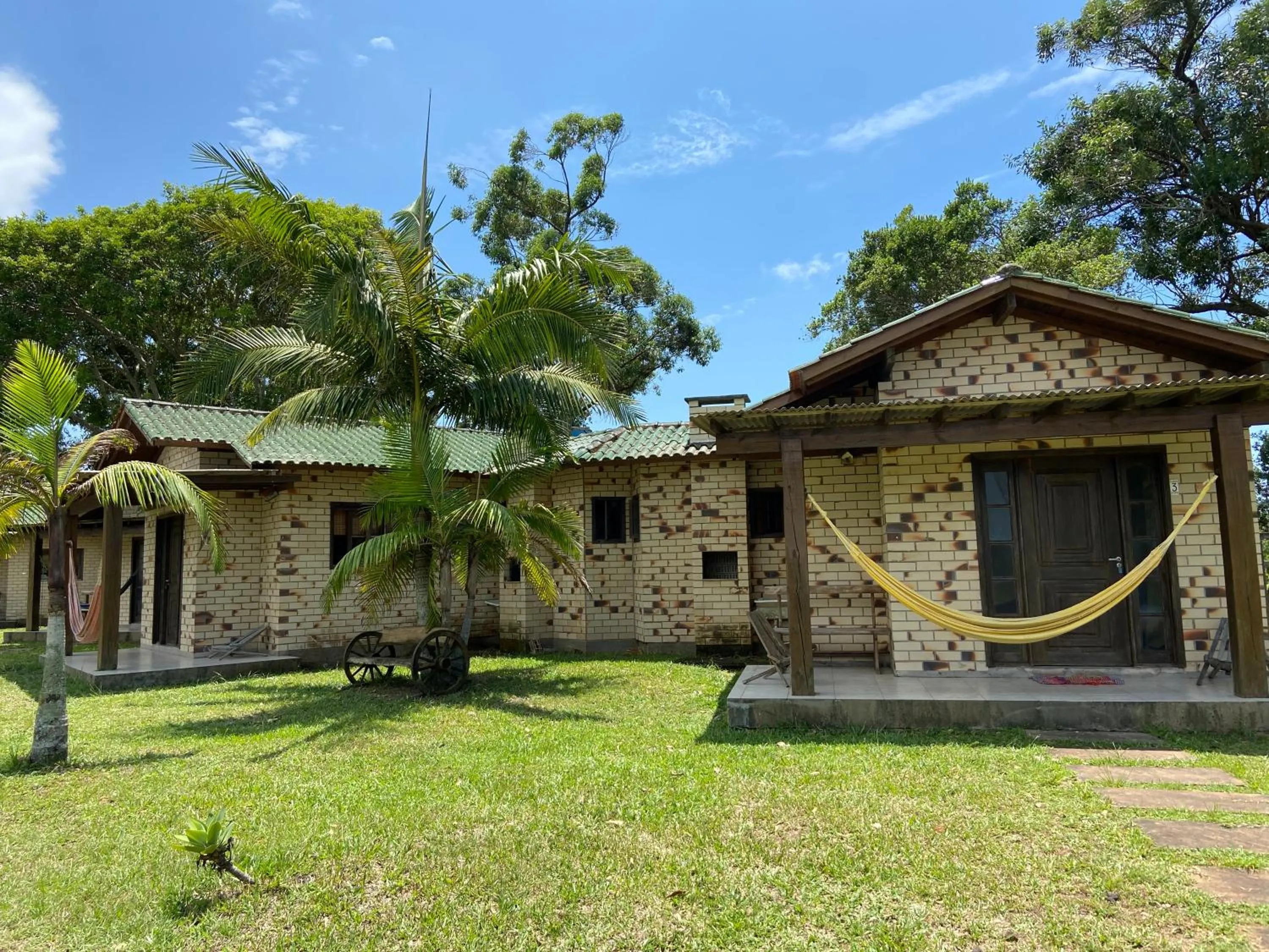 Haras Trevo de Ferro, Praia, Piscina e Campo