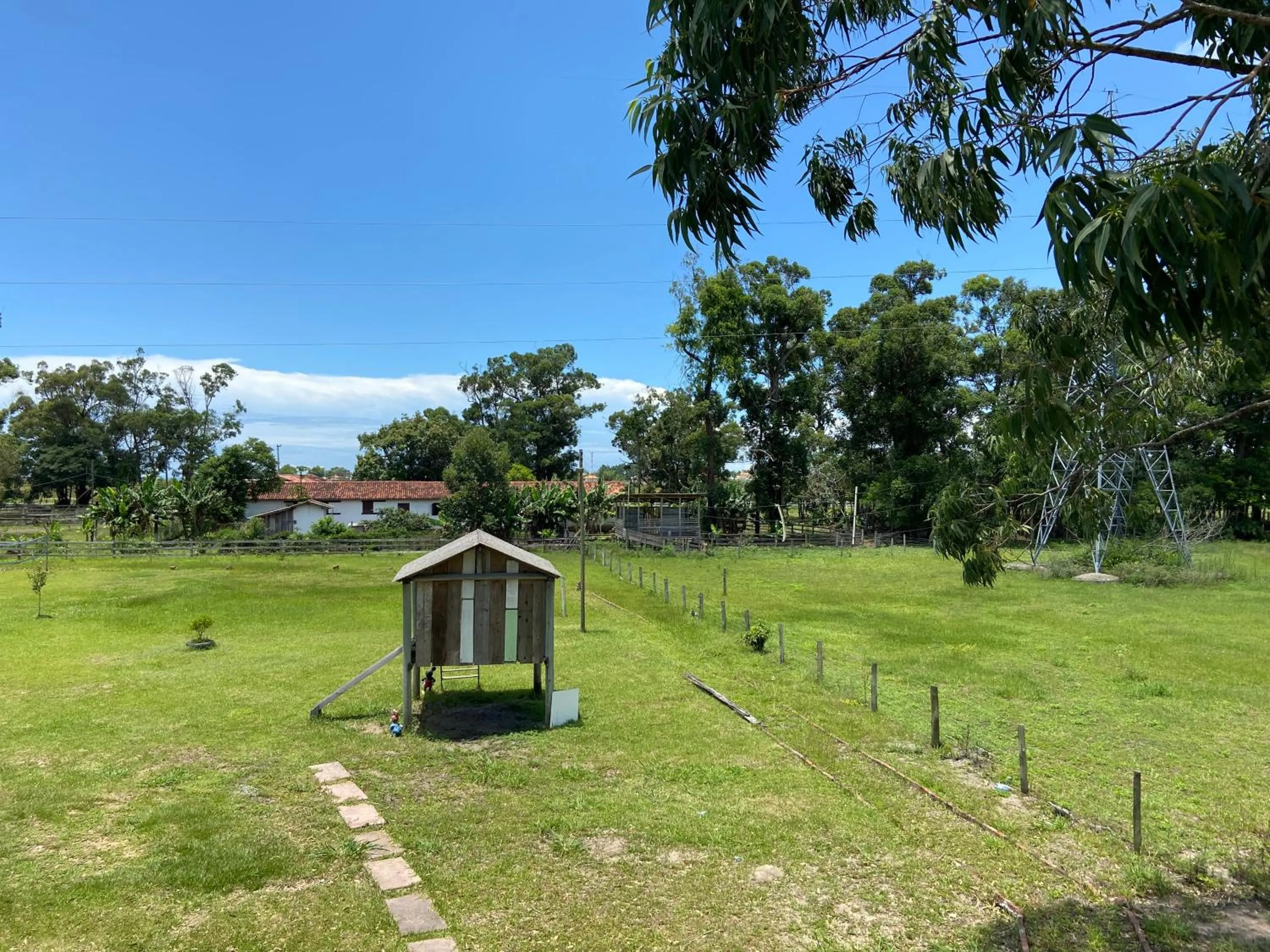Haras Trevo de Ferro, Praia, Piscina e Campo