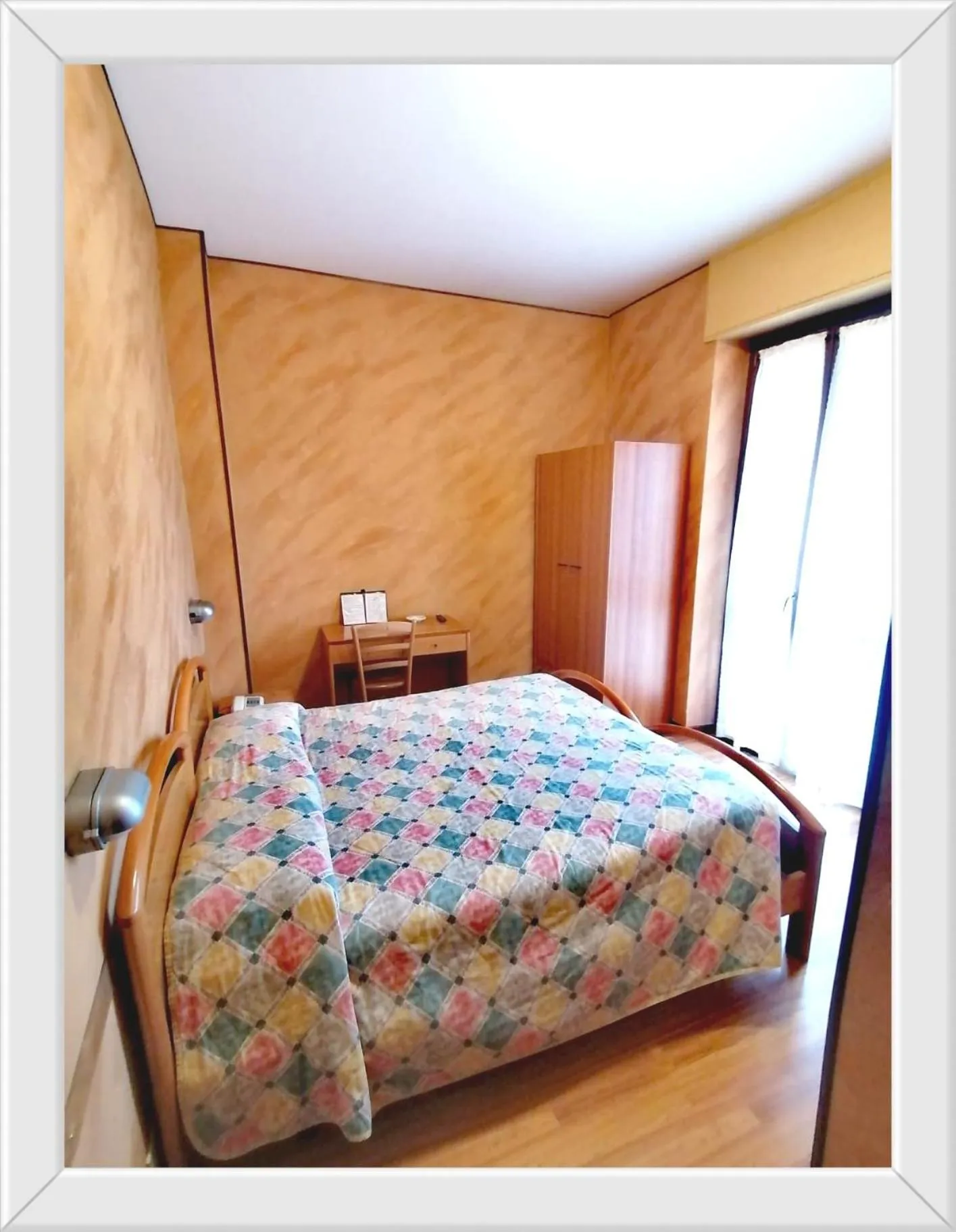 Bed in HOTEL RISTORANTE DELLE VALLI