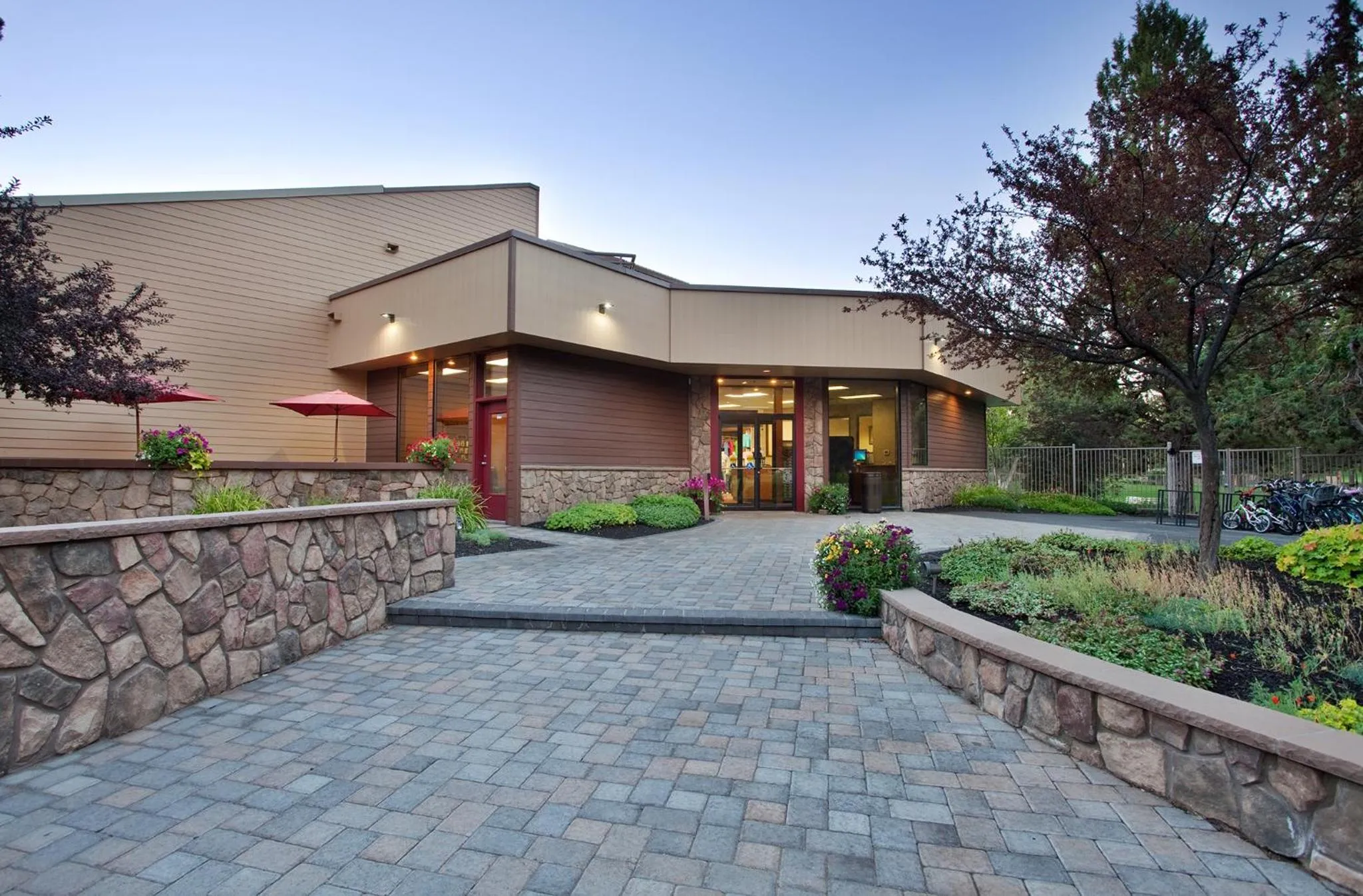 Property building in Eagle Crest Vacation Resort