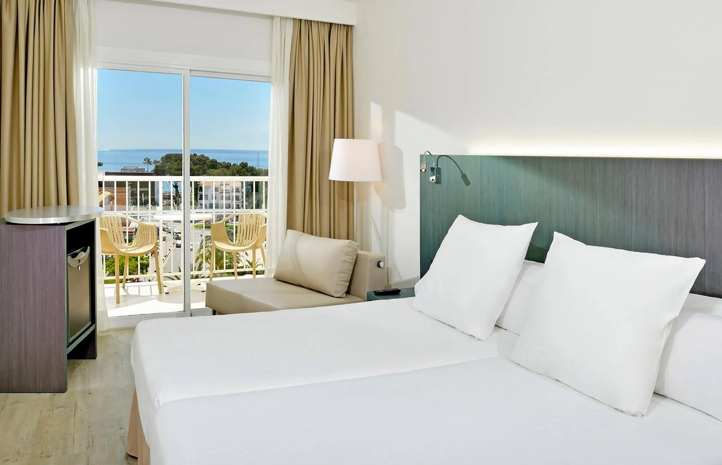 Property building, Bed in SOL Guadalupe