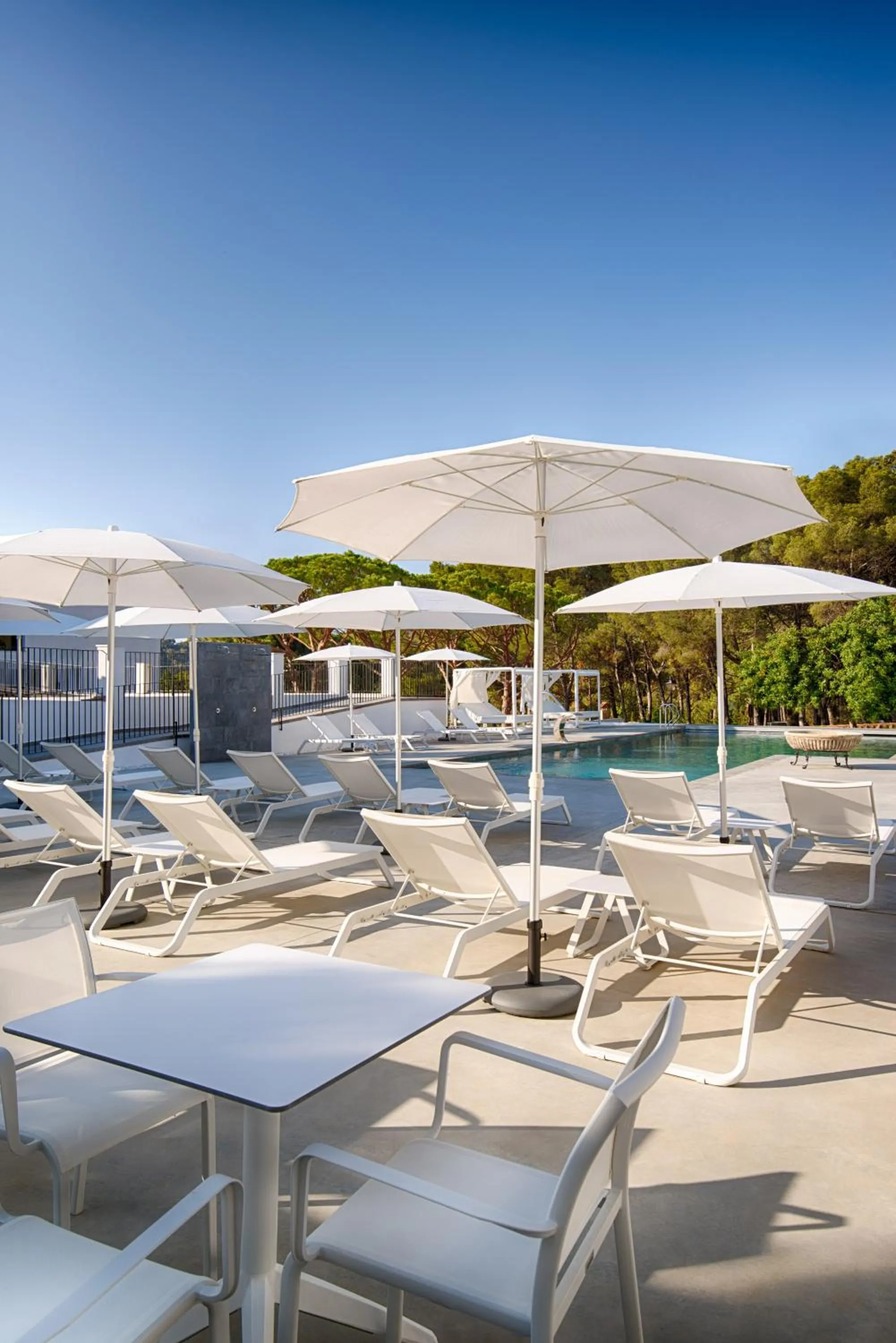 Day in Hotel Eetu Begur Affiliated by Melia