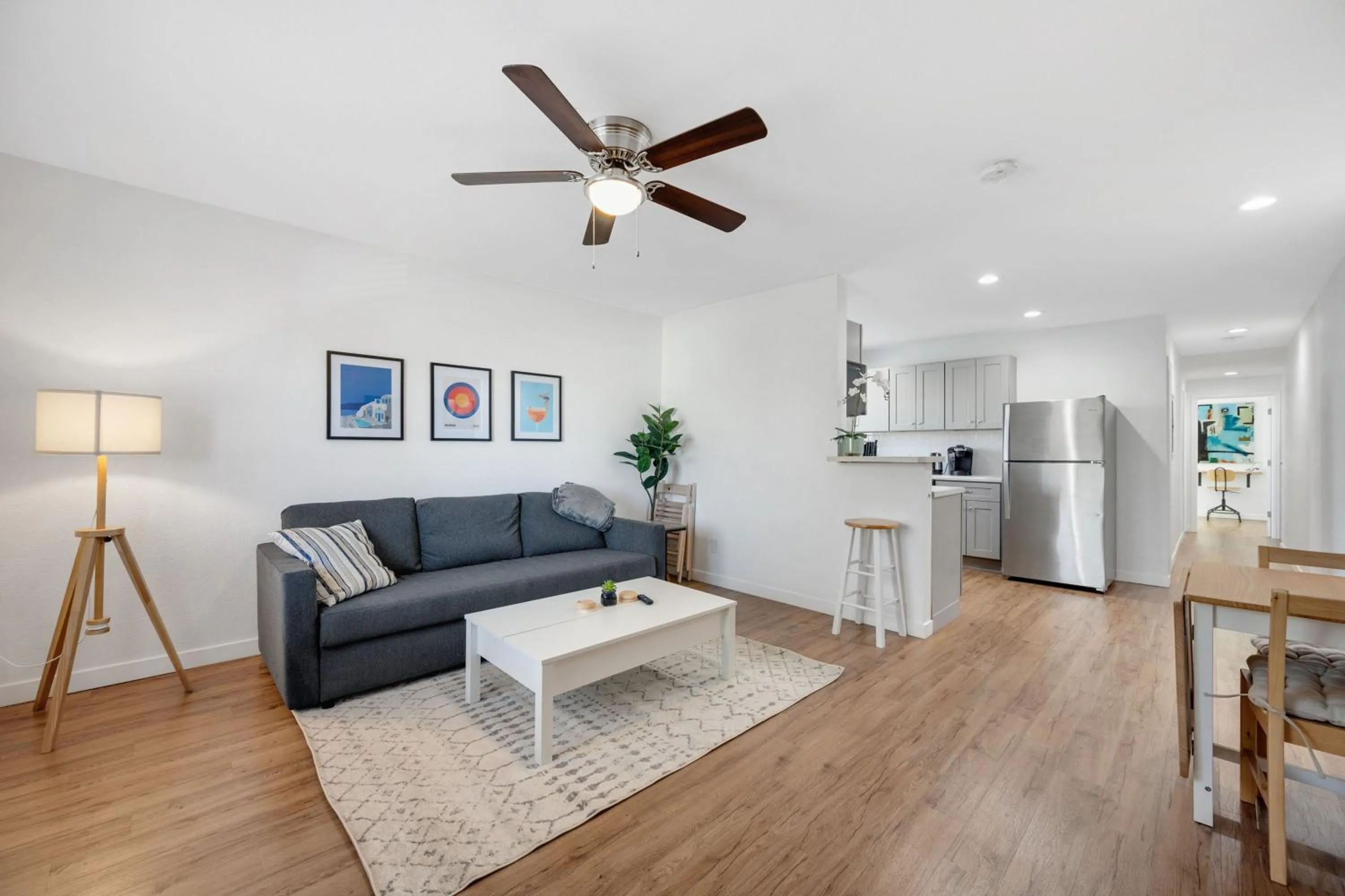 Kitchen or kitchenette in Beautiful Work Stay Retreat in Pueblo Near Downtown