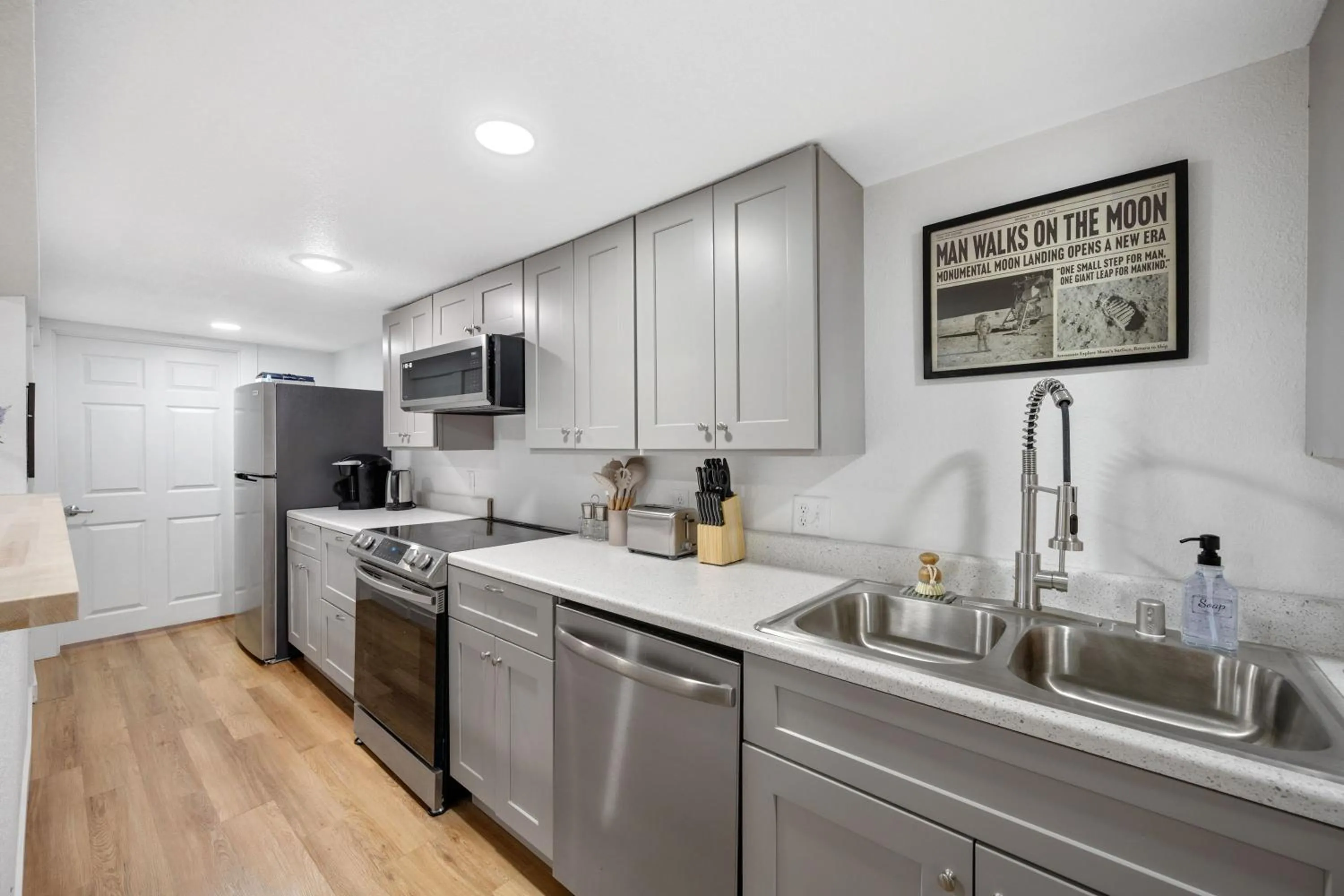 Coffee/tea facilities in Beautiful Work Stay Retreat in Pueblo Near Downtown