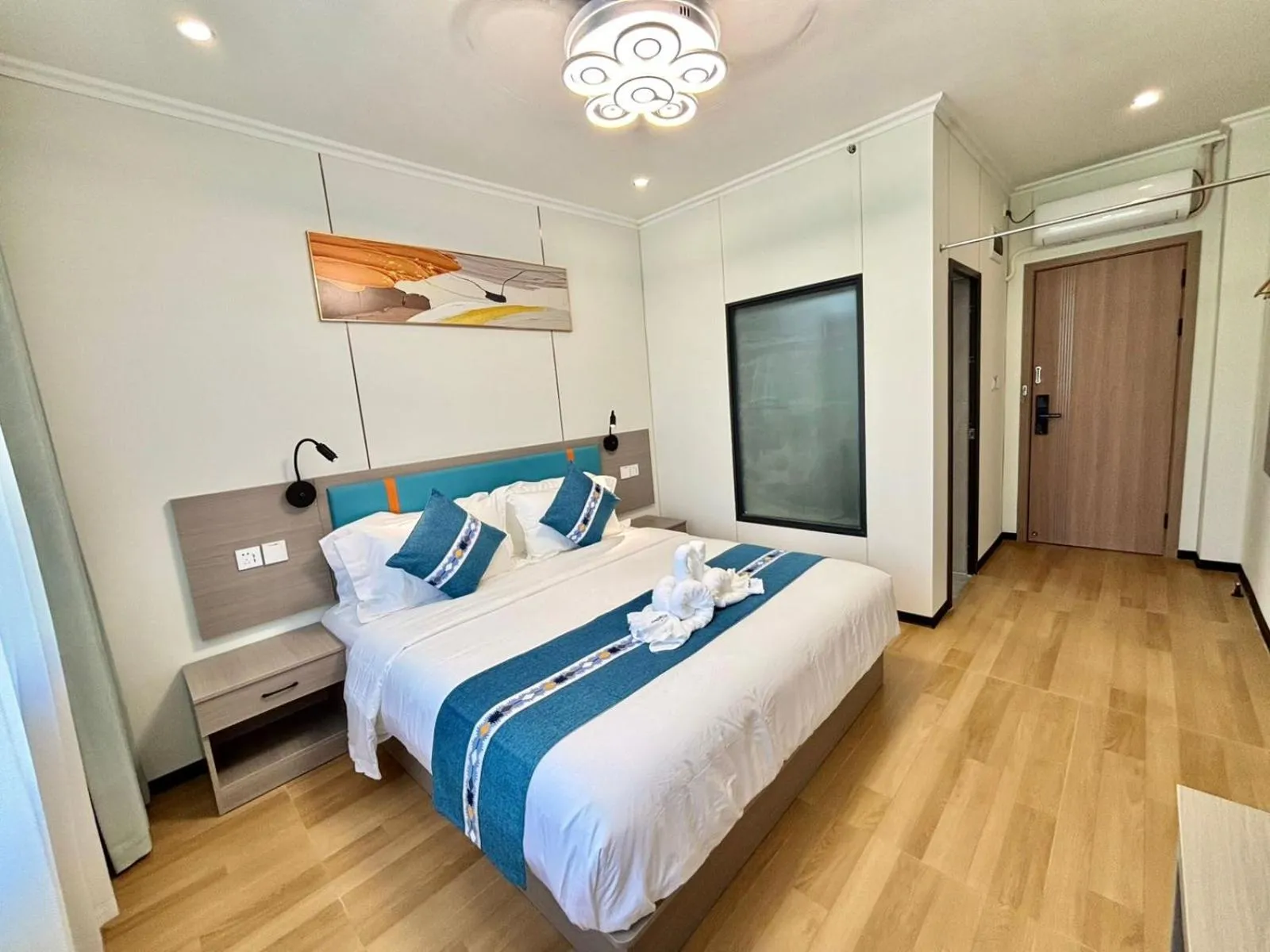 Bed in Siargao Seasky Resort