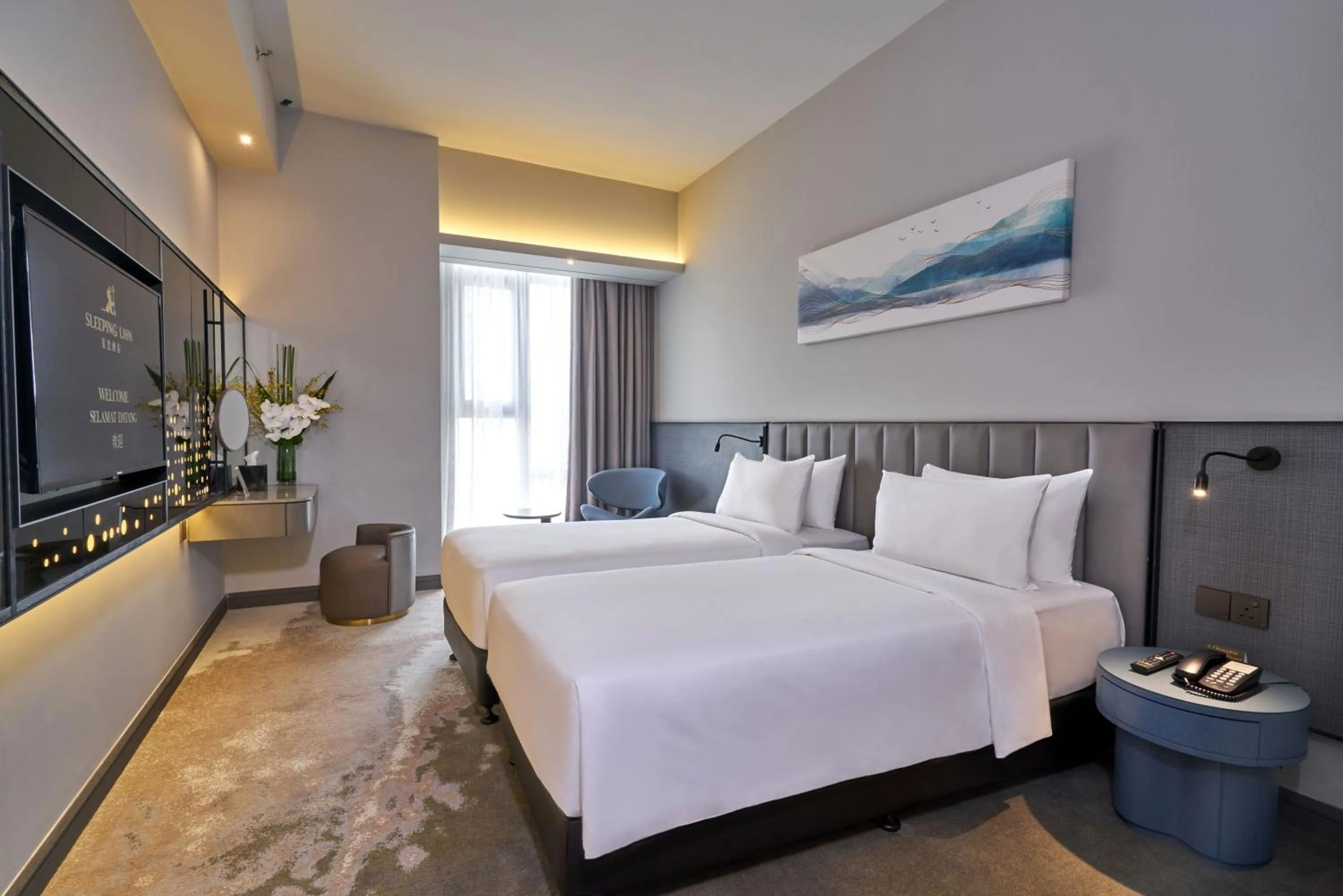 Bedroom, Bed in Sleeping Lion Suites