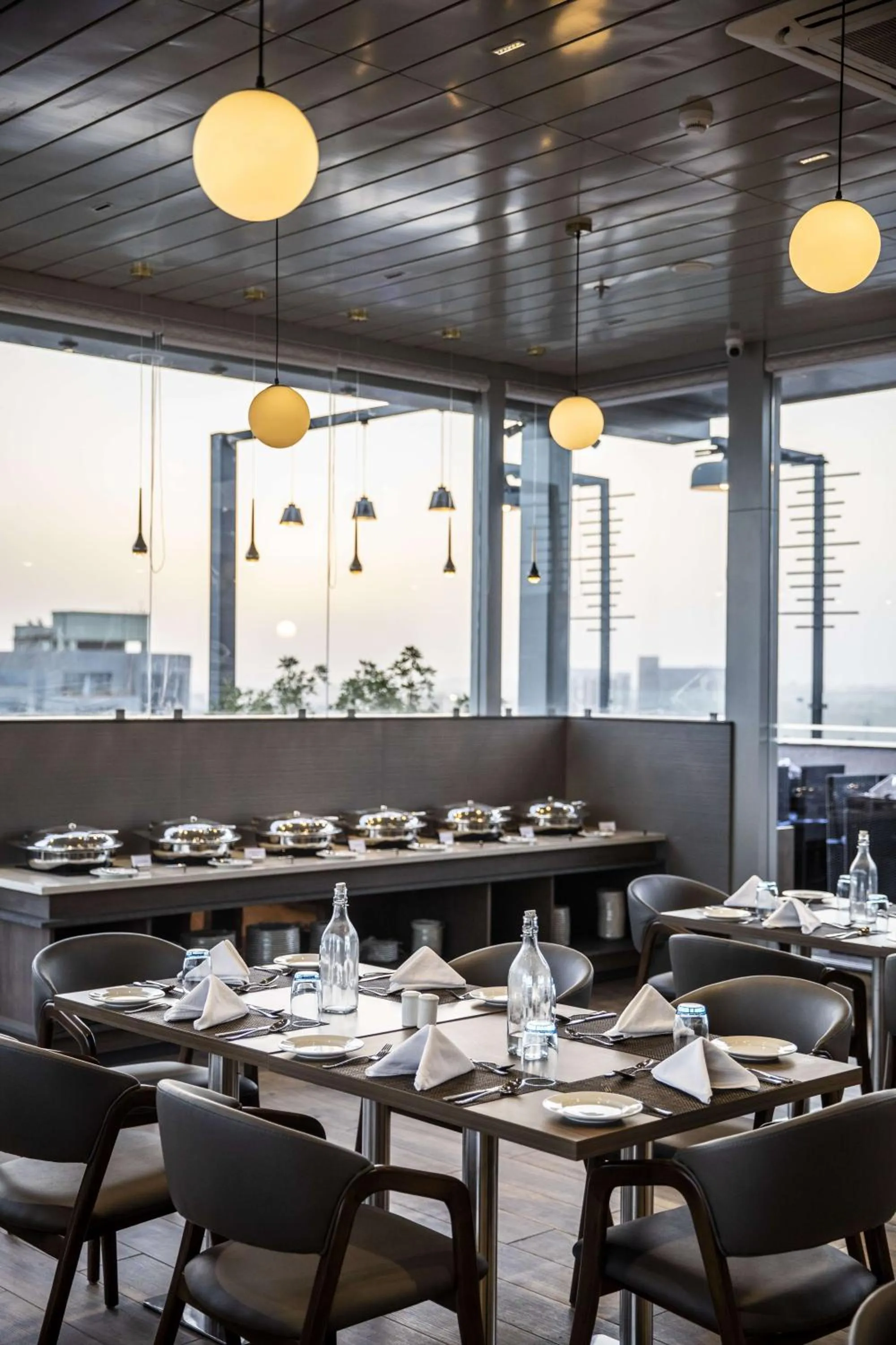 Restaurant/places to eat in Ramee International Surat