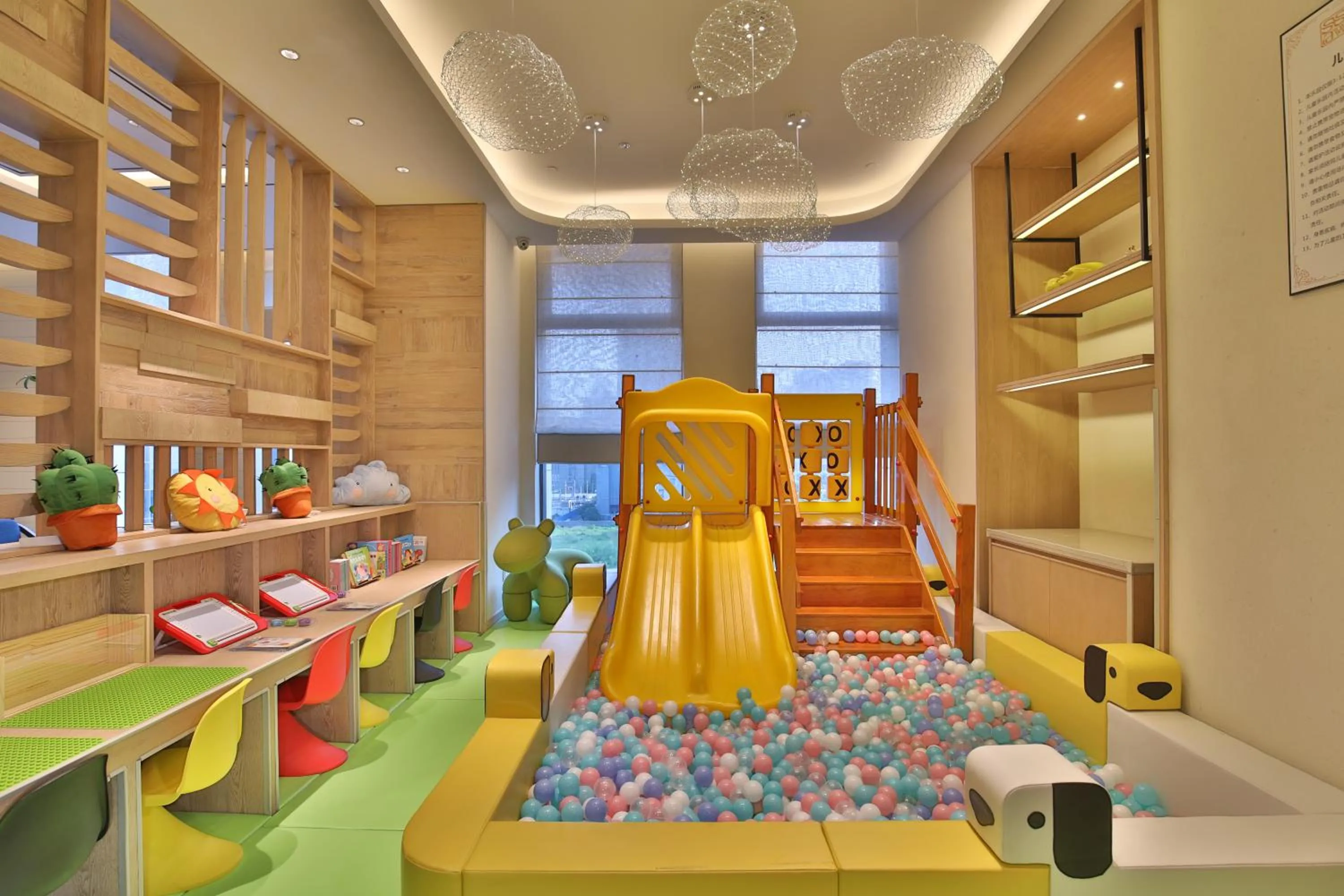 Children play ground in SSAW Boutique Hotel Hangzhou Qianjiang New City