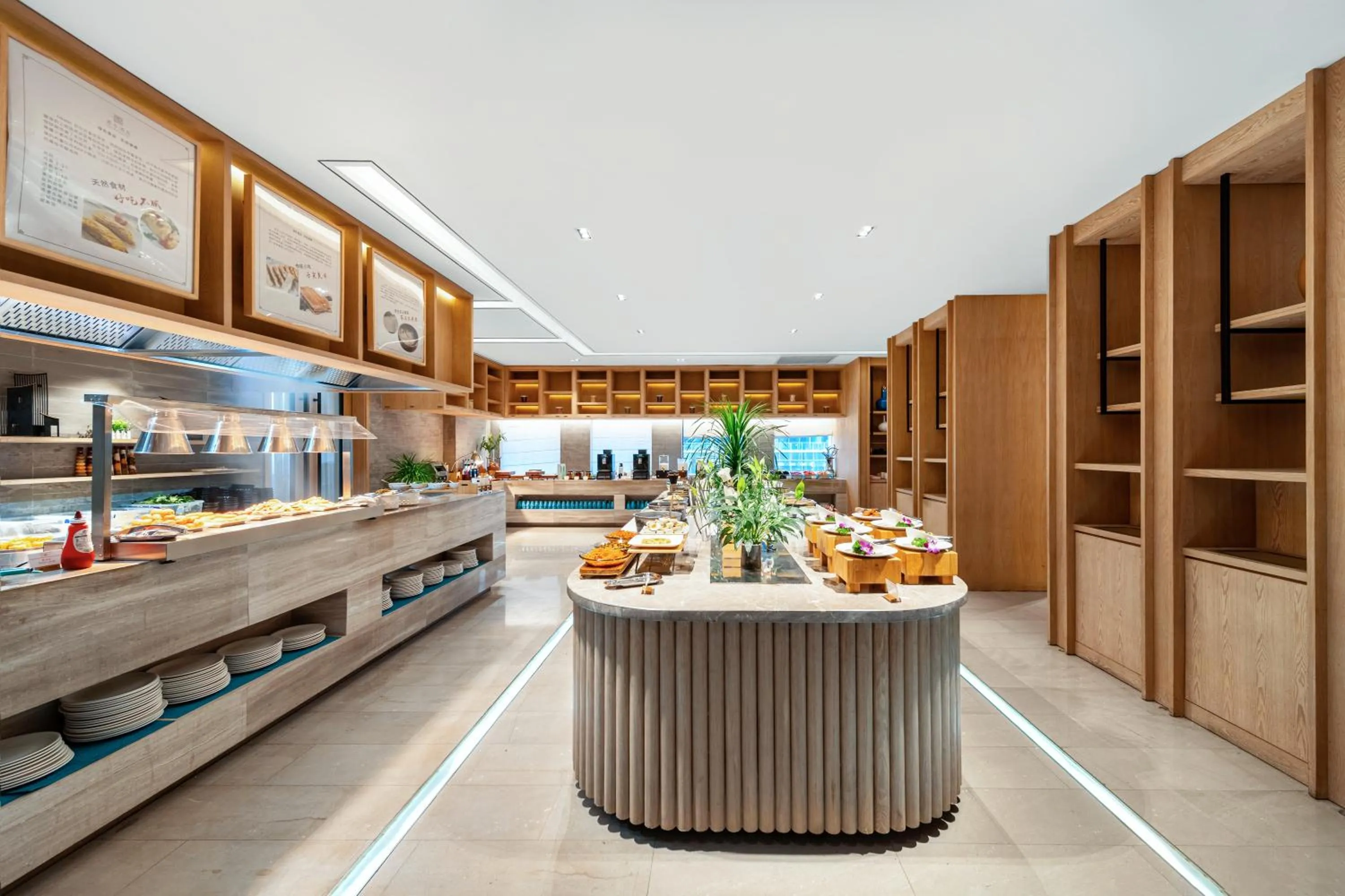 Restaurant/places to eat in SSAW Boutique Hotel Hangzhou Qianjiang New City
