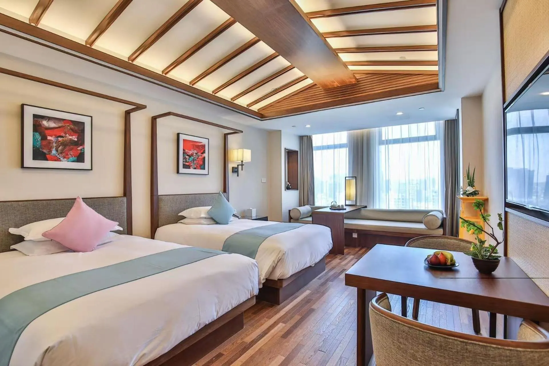 Photo of the whole room, Bed in SSAW Boutique Hotel Hangzhou Qianjiang New City