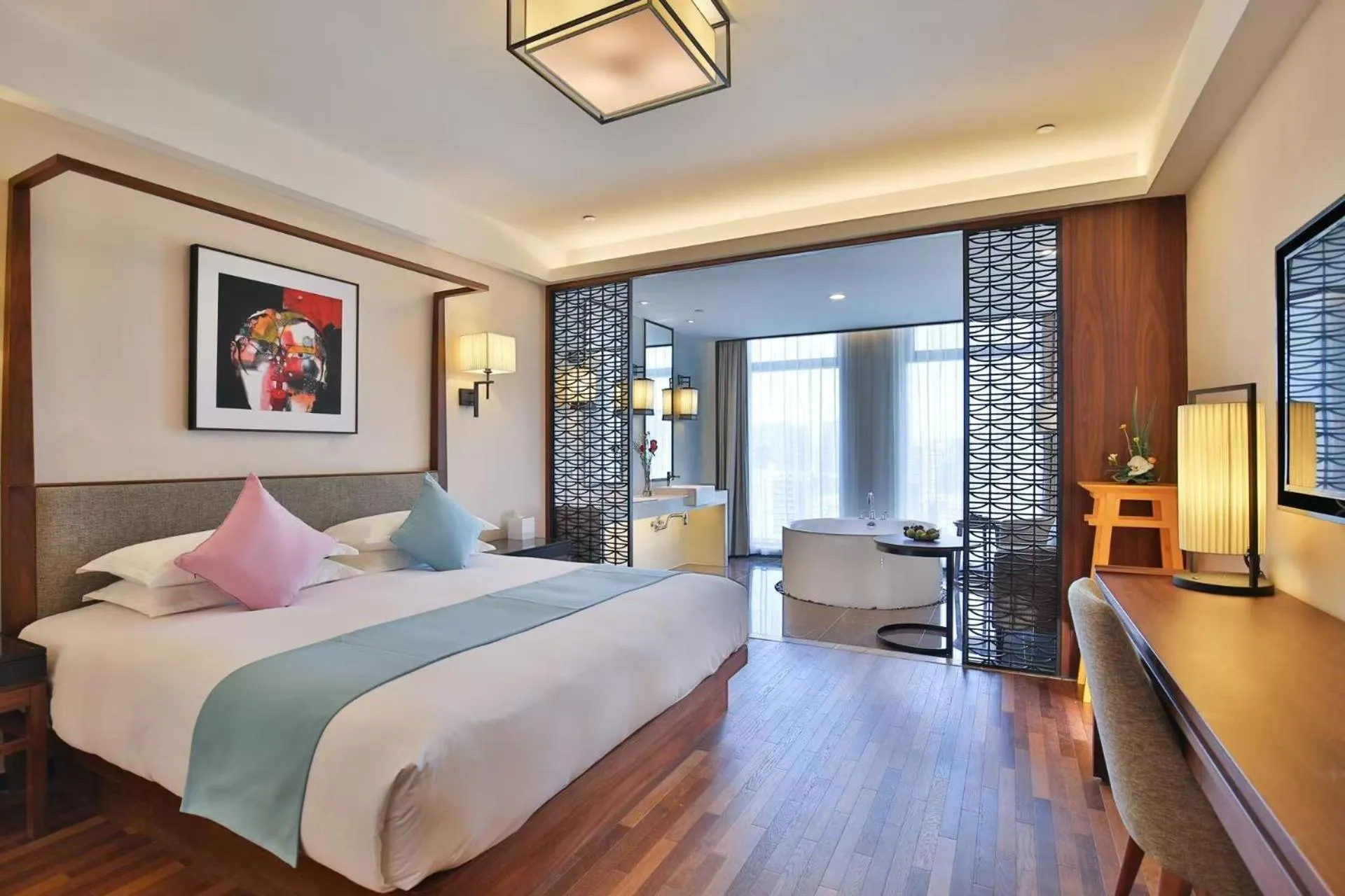 Photo of the whole room, Bed in SSAW Boutique Hotel Hangzhou Qianjiang New City
