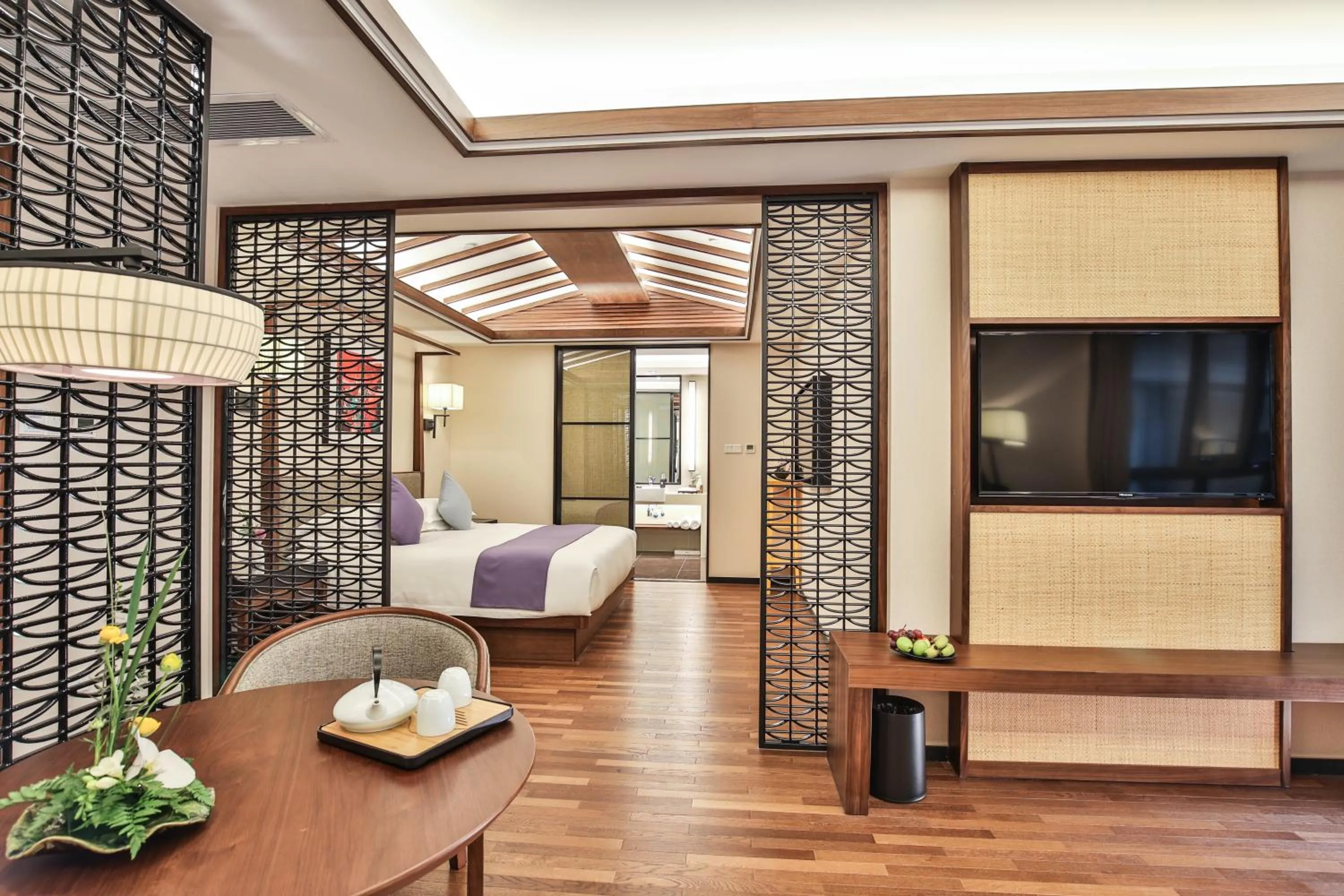 Photo of the whole room in SSAW Boutique Hotel Hangzhou Qianjiang New City