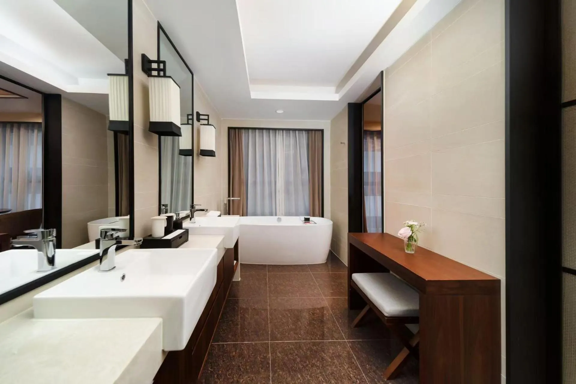 Toilet, Bed in SSAW Boutique Hotel Hangzhou Qianjiang New City