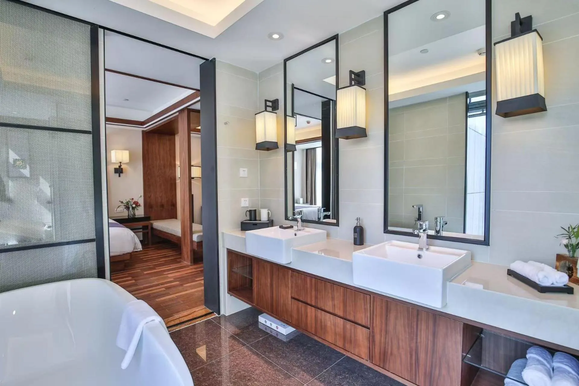Toilet, Bed in SSAW Boutique Hotel Hangzhou Qianjiang New City