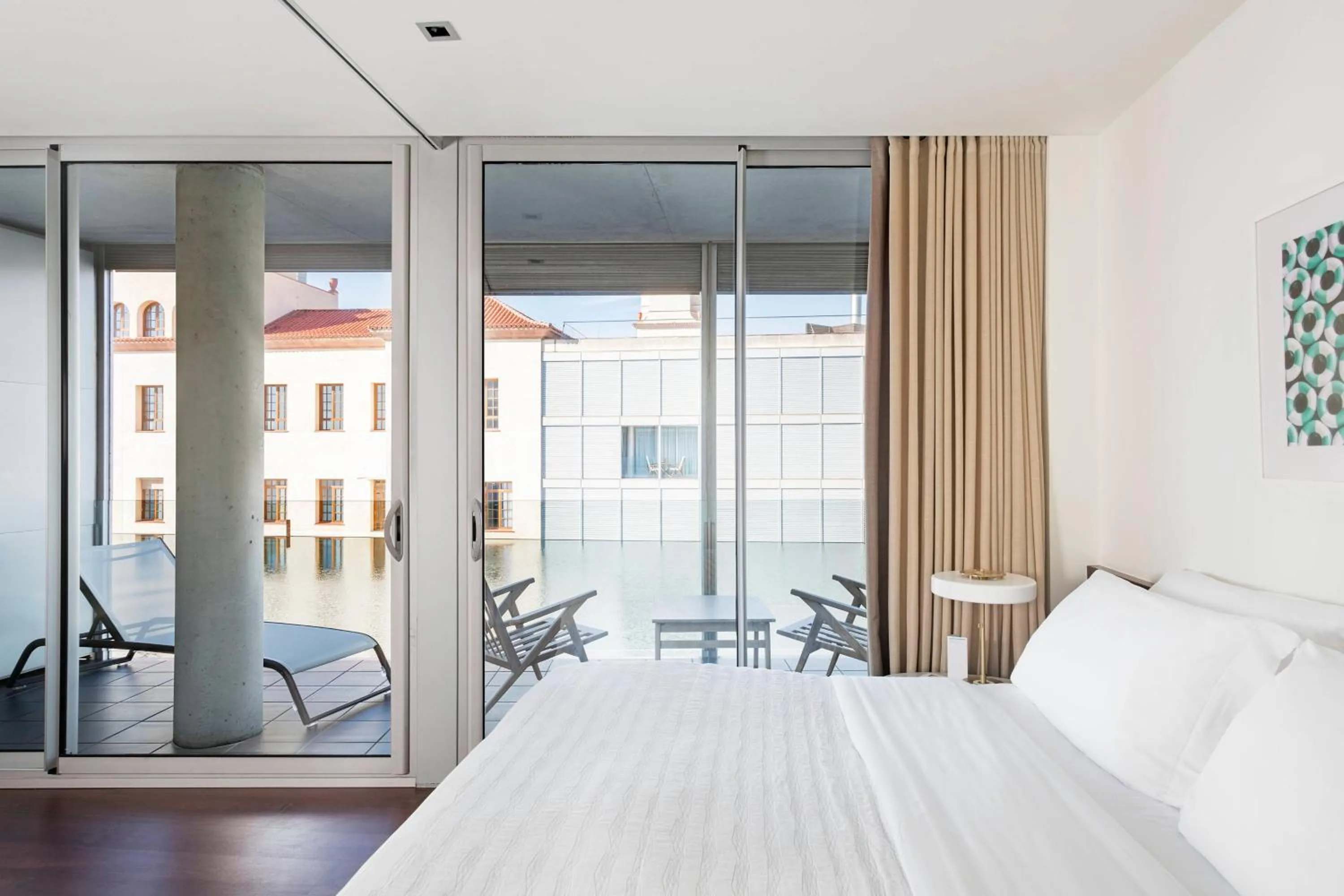 Photo of the whole room, Bed in Le Meridien Ra Beach Hotel and Spa