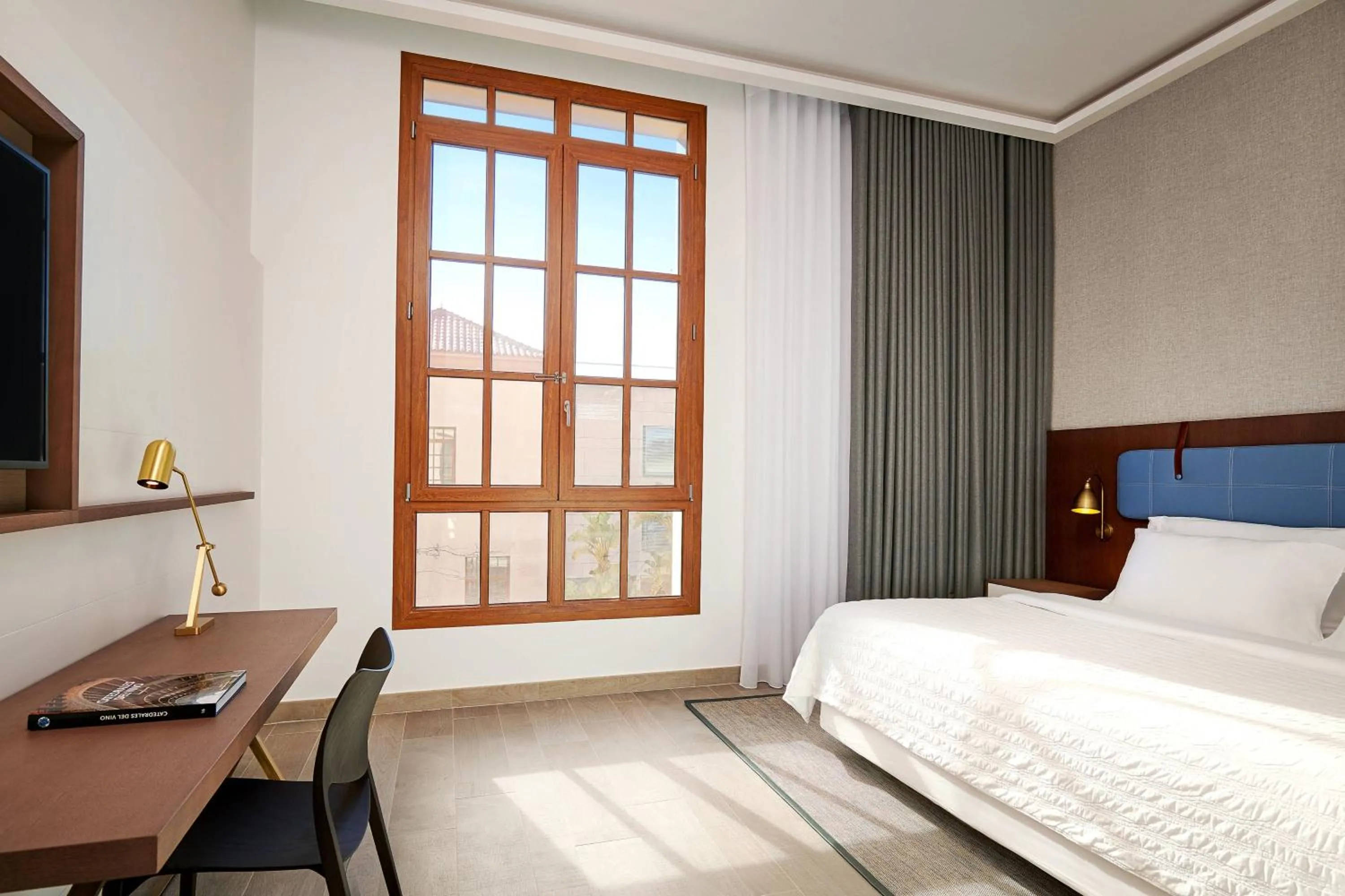 Photo of the whole room, Bed in Le Meridien Ra Beach Hotel and Spa