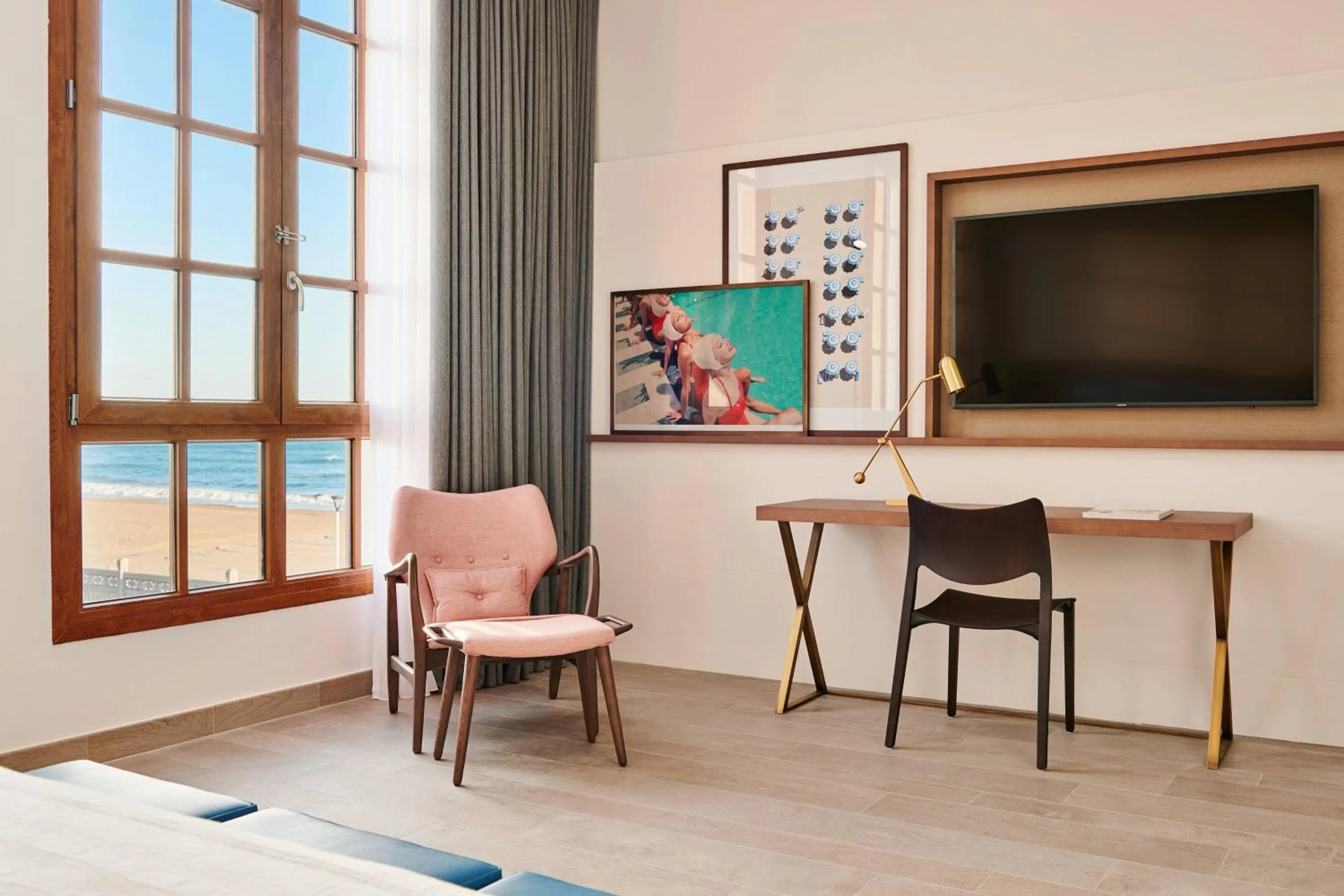 Photo of the whole room in Le Meridien Ra Beach Hotel and Spa