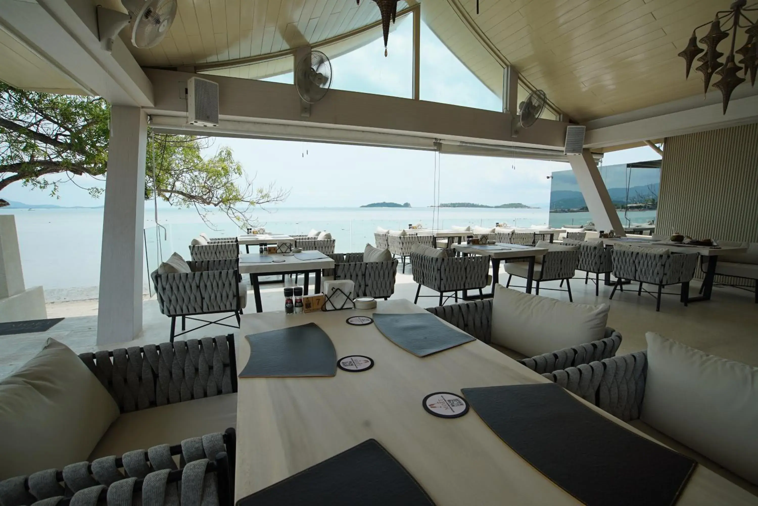 Restaurant/places to eat in Allure Resort Restaurant/places to eat in Allure Resort