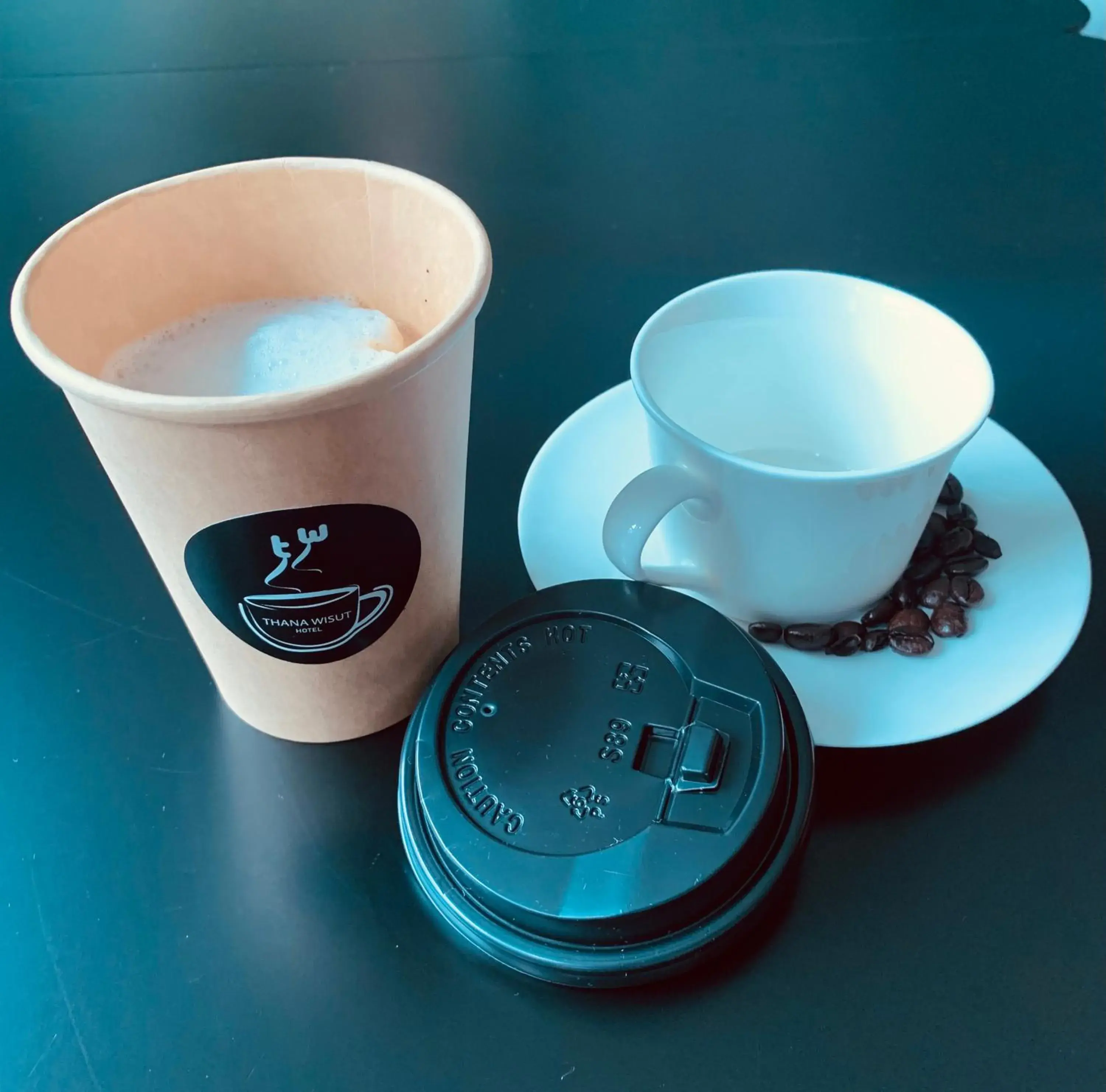 Restaurant/places to eat in Thana Wisut Hotel Restaurant/places to eat in Thana Wisut Hotel