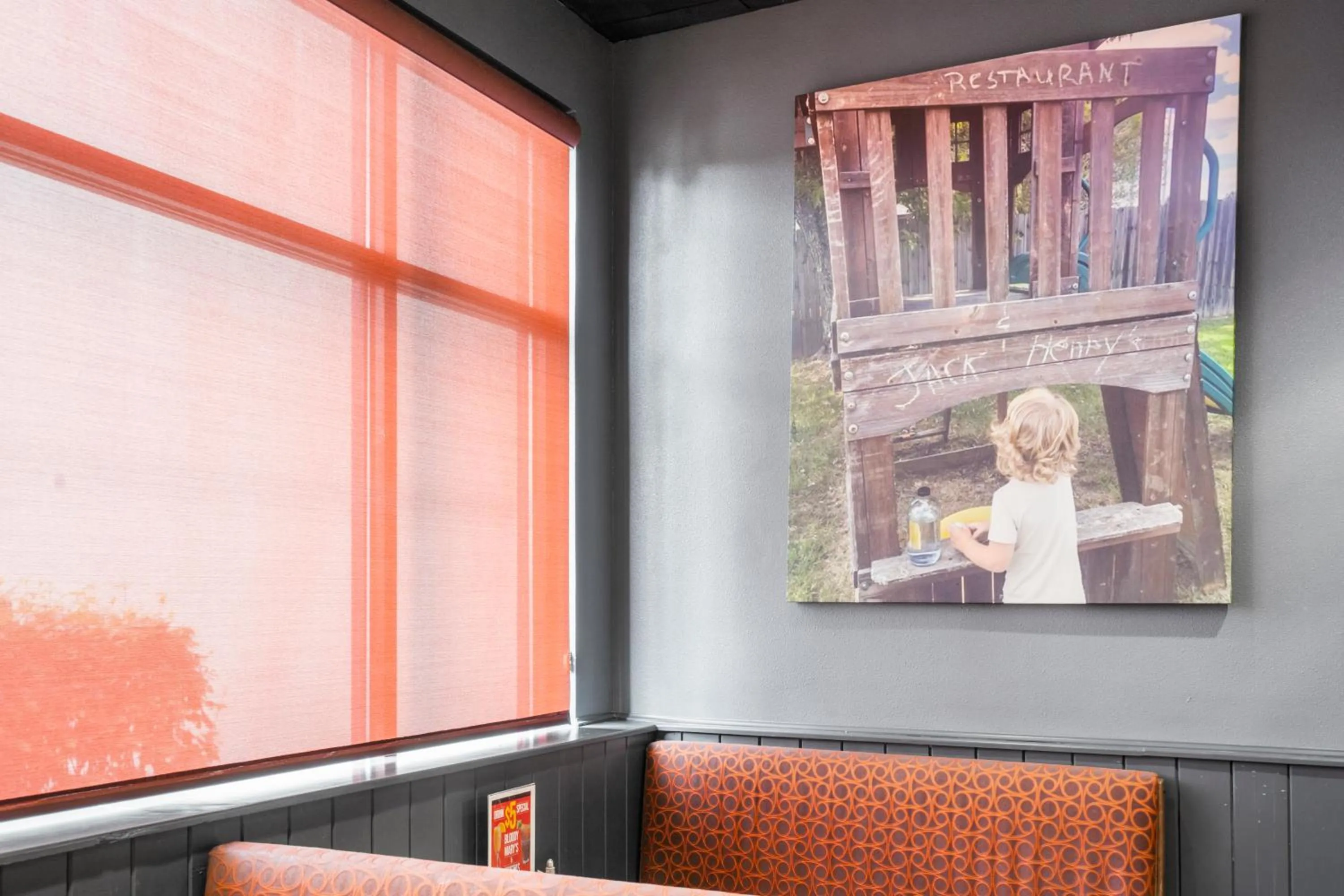 Restaurant/places to eat in Thousand Hills Resort Hotel