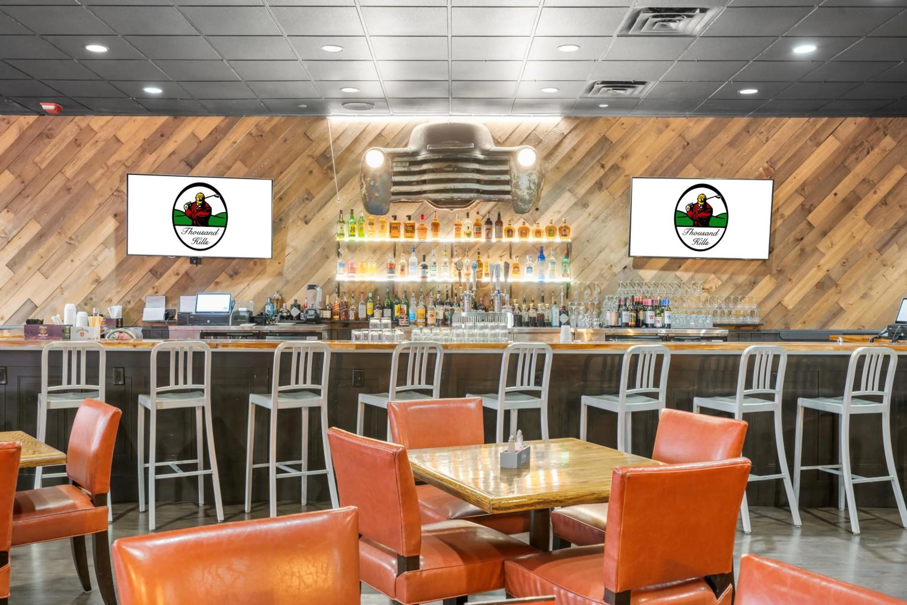 Restaurant/places to eat in Thousand Hills Resort Hotel