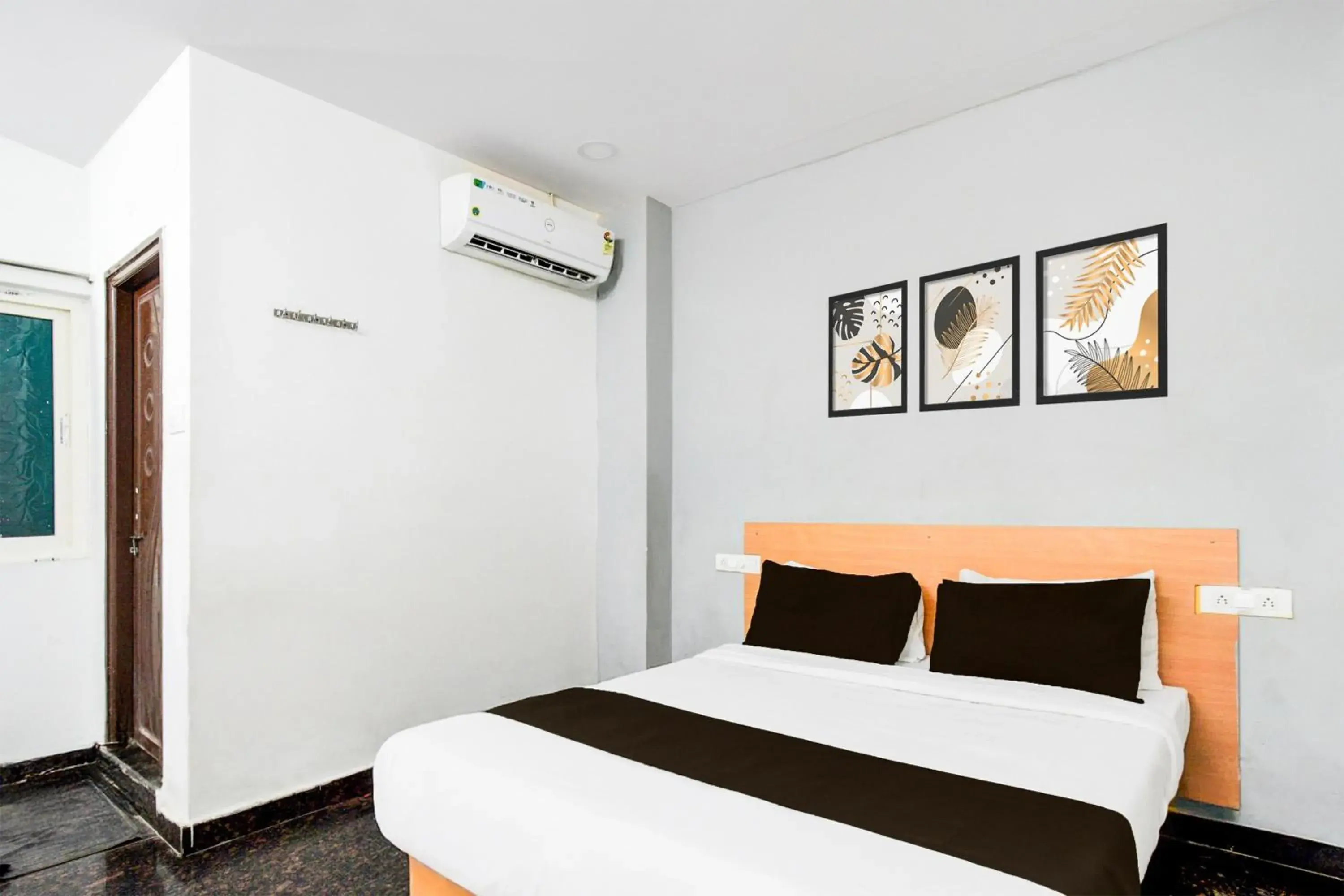 Bedroom, Bed in Super Hotel O Malkajgiri Bedroom, Bed in Super Hotel O Malkajgiri