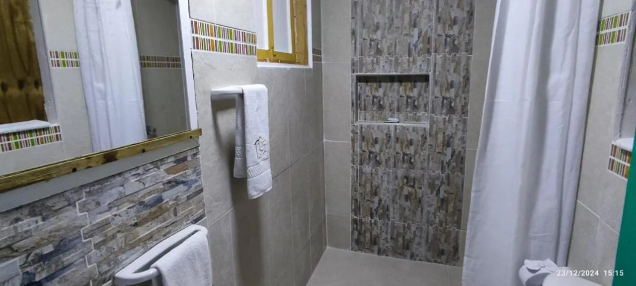 Hotel YELLOW HOME Providencia Isla