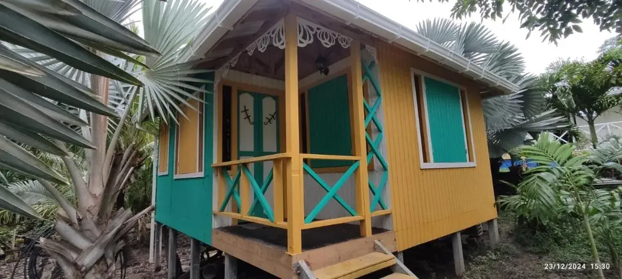Hotel YELLOW HOME Providencia Isla Hotel YELLOW HOME Providencia Isla