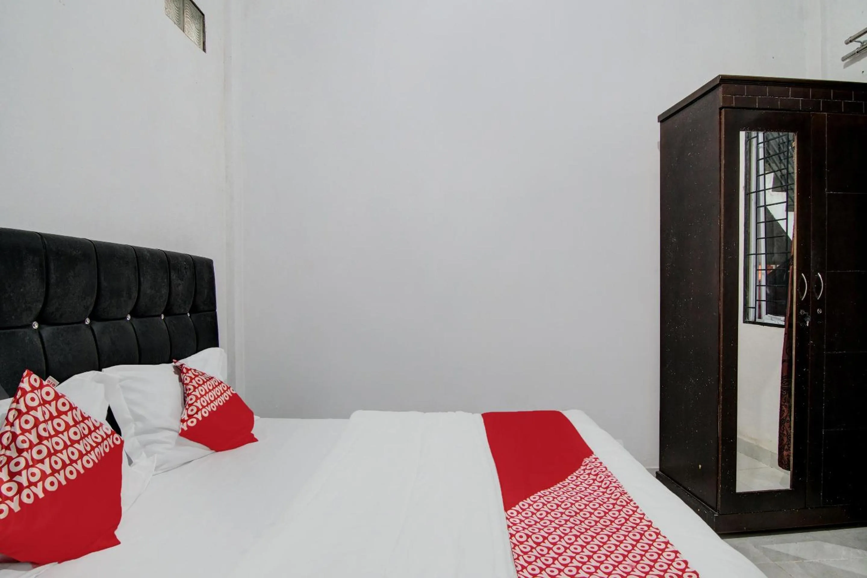 Bedroom, Bed in Hotel O Dinda Homestay Syariah