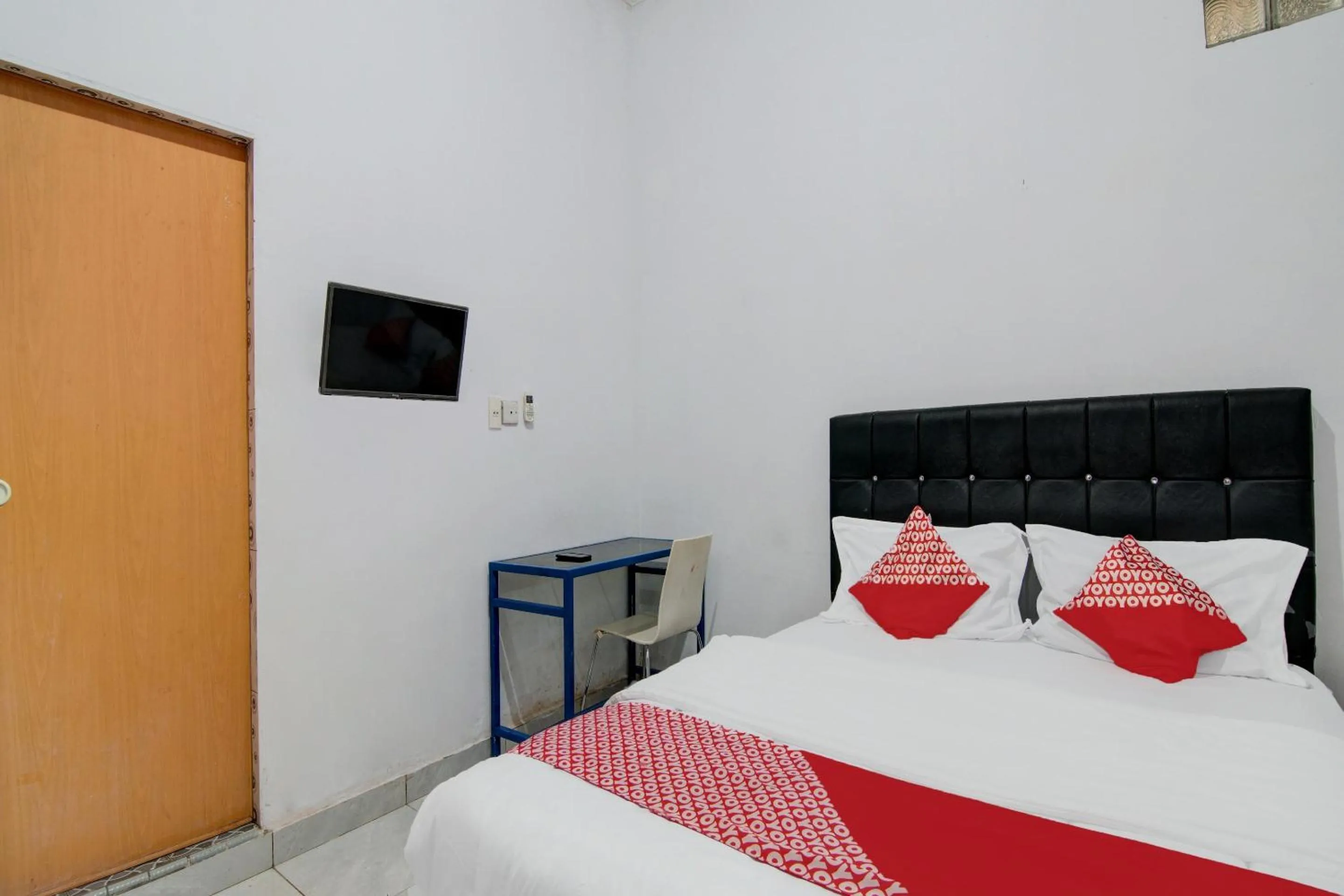 Bedroom, Bed in Hotel O Dinda Homestay Syariah