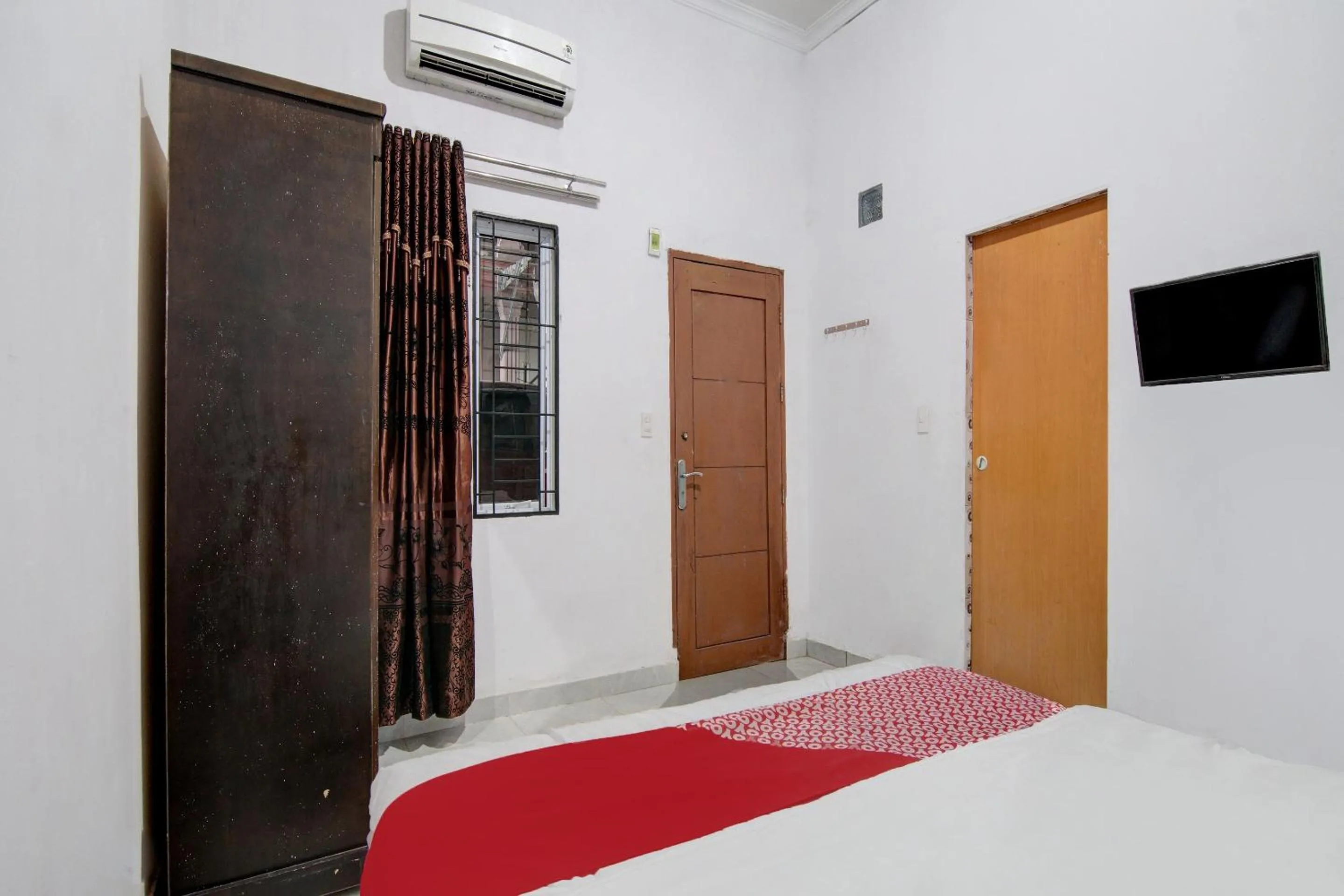 Bedroom, Bed in Hotel O Dinda Homestay Syariah