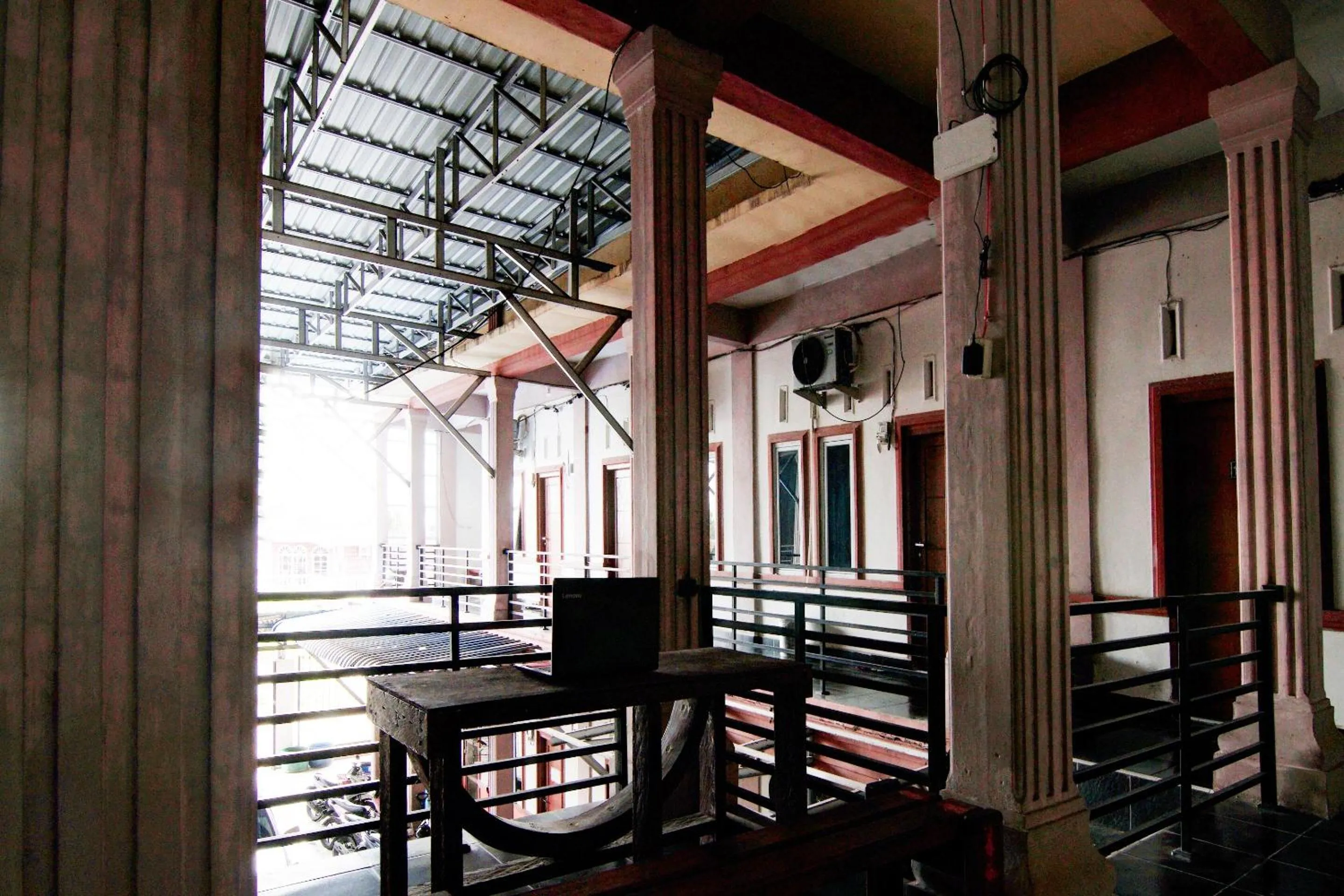 Lobby or reception in Hotel O Dinda Homestay Syariah