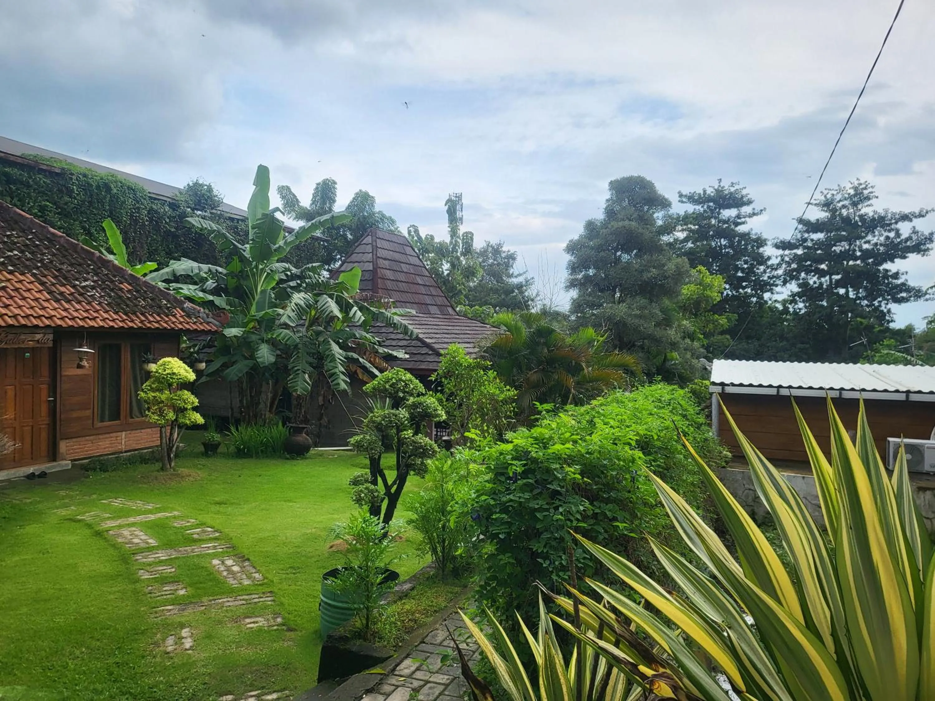 Property building in RedDoorz Syariah Near Wisata Durensewu Pandaan