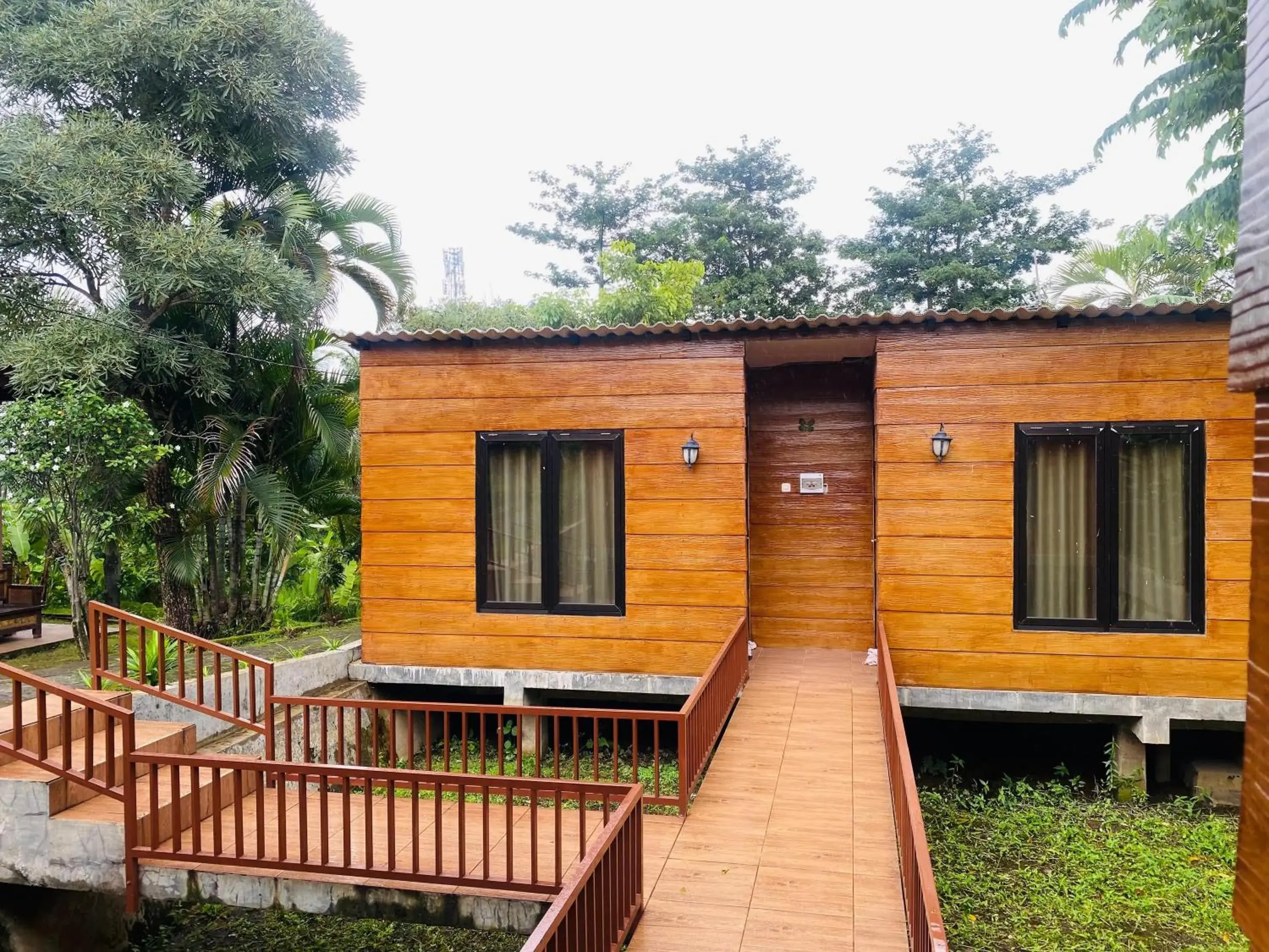 Property building in RedDoorz Syariah Near Wisata Durensewu Pandaan Property building in RedDoorz Syariah Near Wisata Durensewu Pandaan